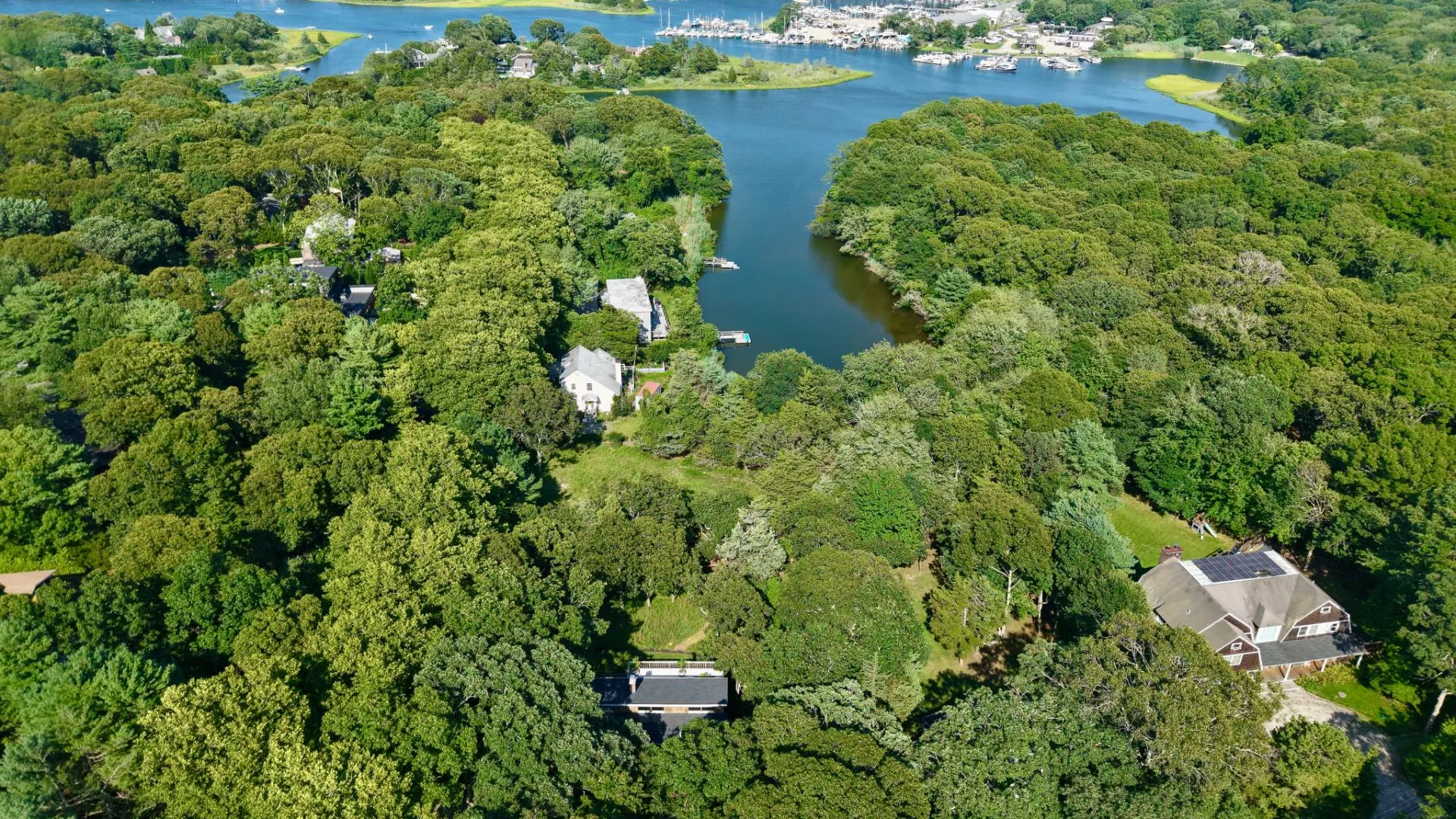 Property at 2 Oyster Shores Road, East Hampton, NY 11937 25