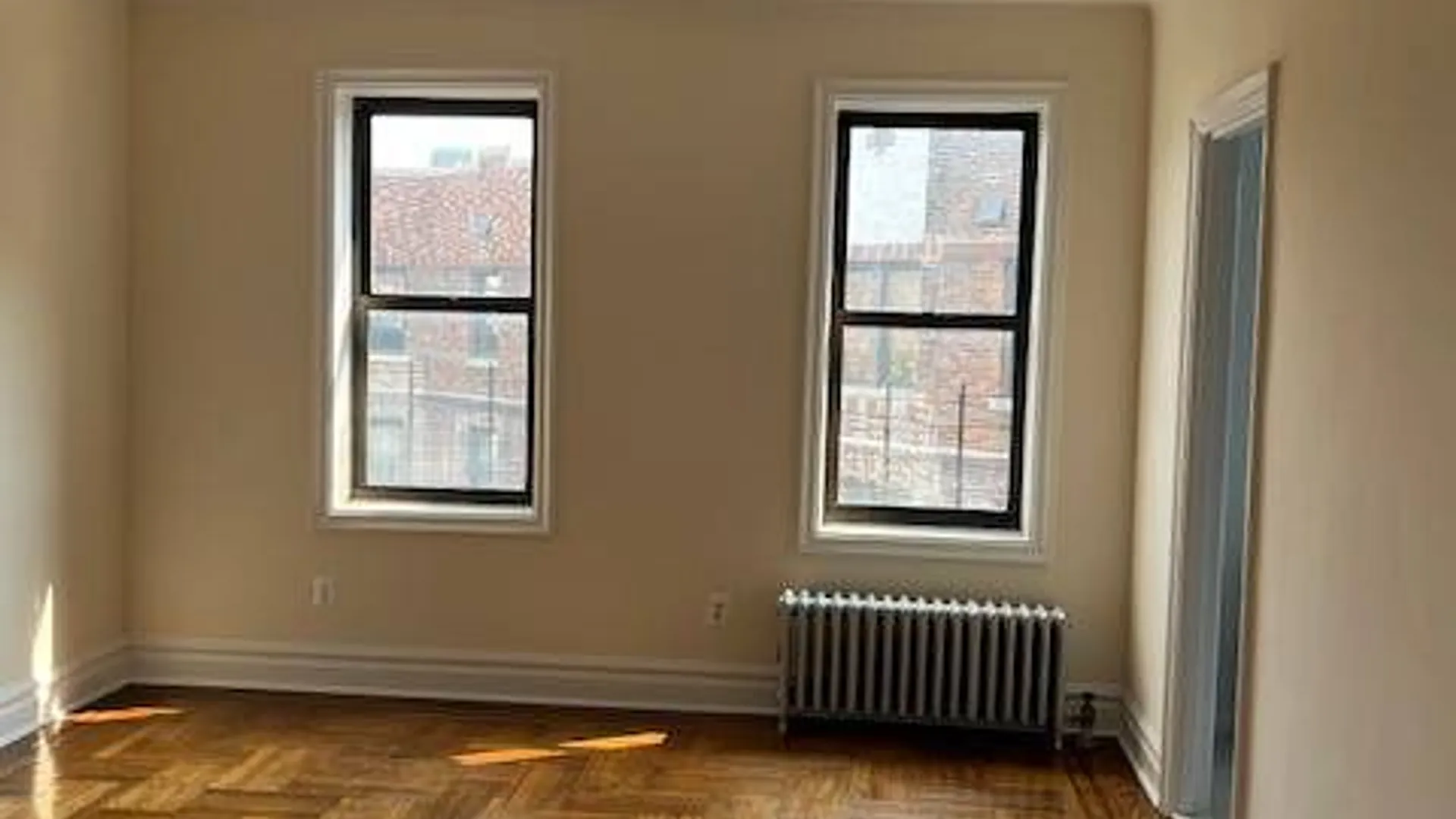 Property at 3400 Wayne Ave, Bronx, NY 10467 3