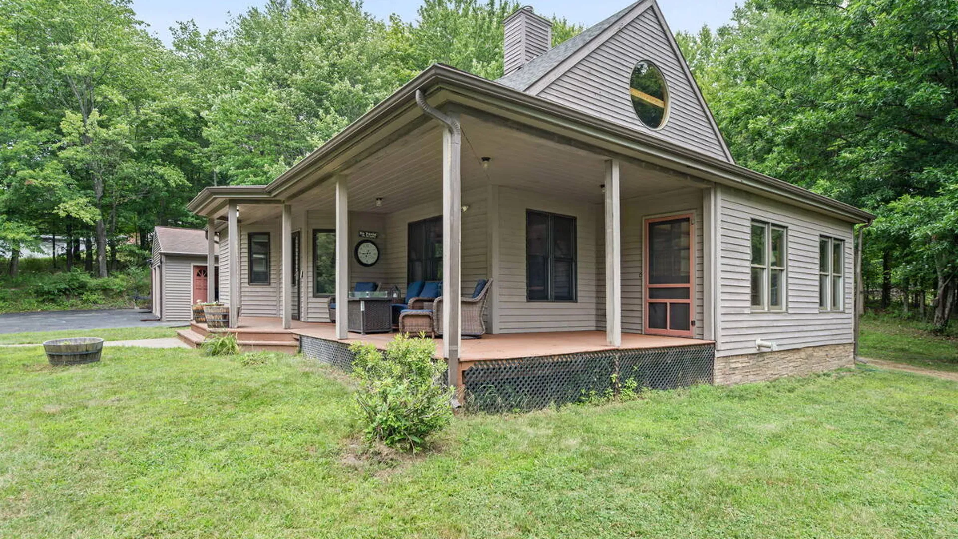 Property at 1364 Best Road, East Greenbush, NY 12061 3