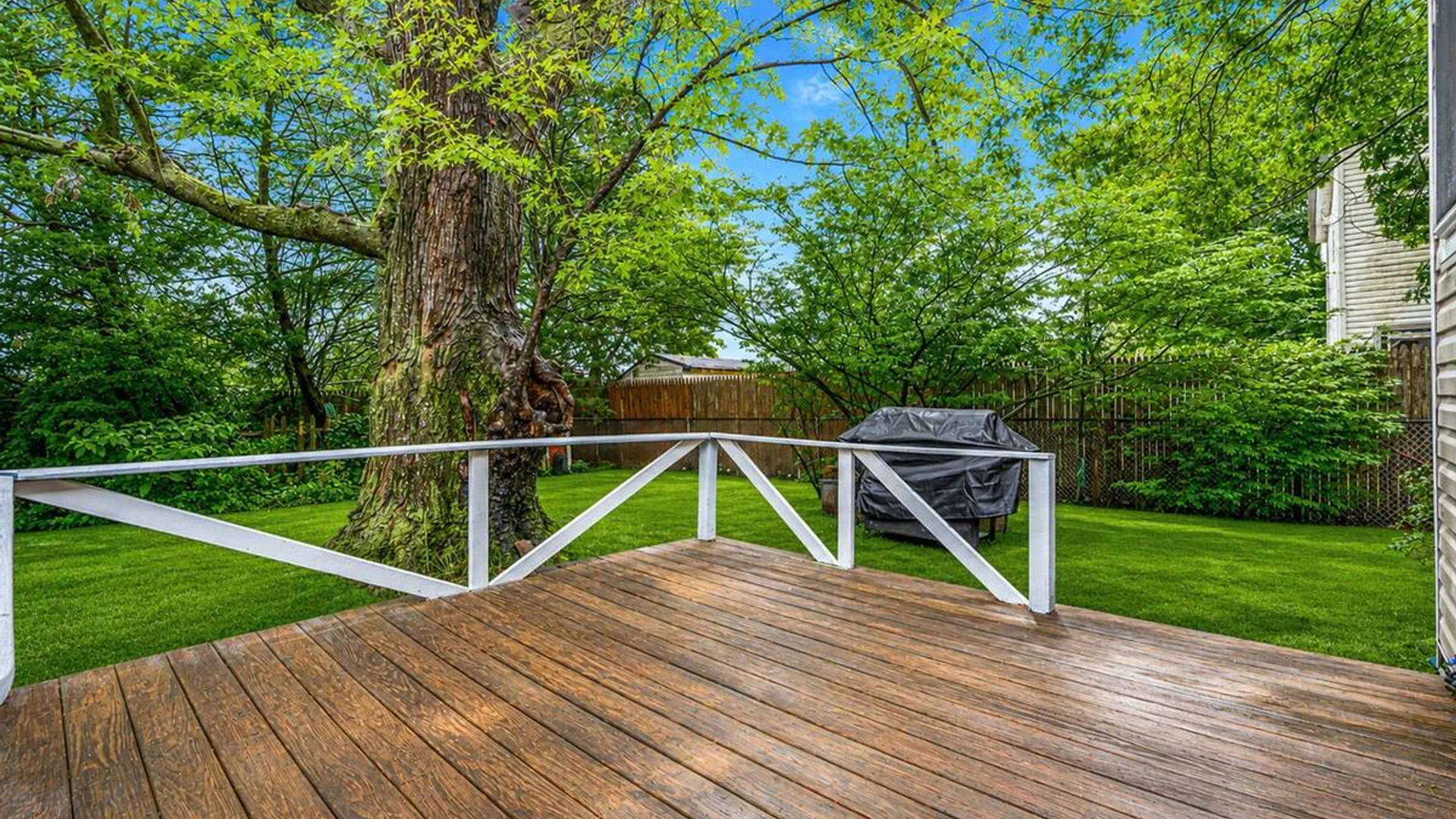 Property at 2715 Falcon Avenue, Medford, NY 11763 15