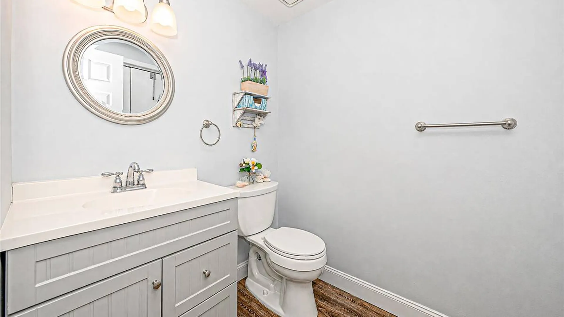 Property at 5 Jeremy Circle, Nesconset, NY 11767 8