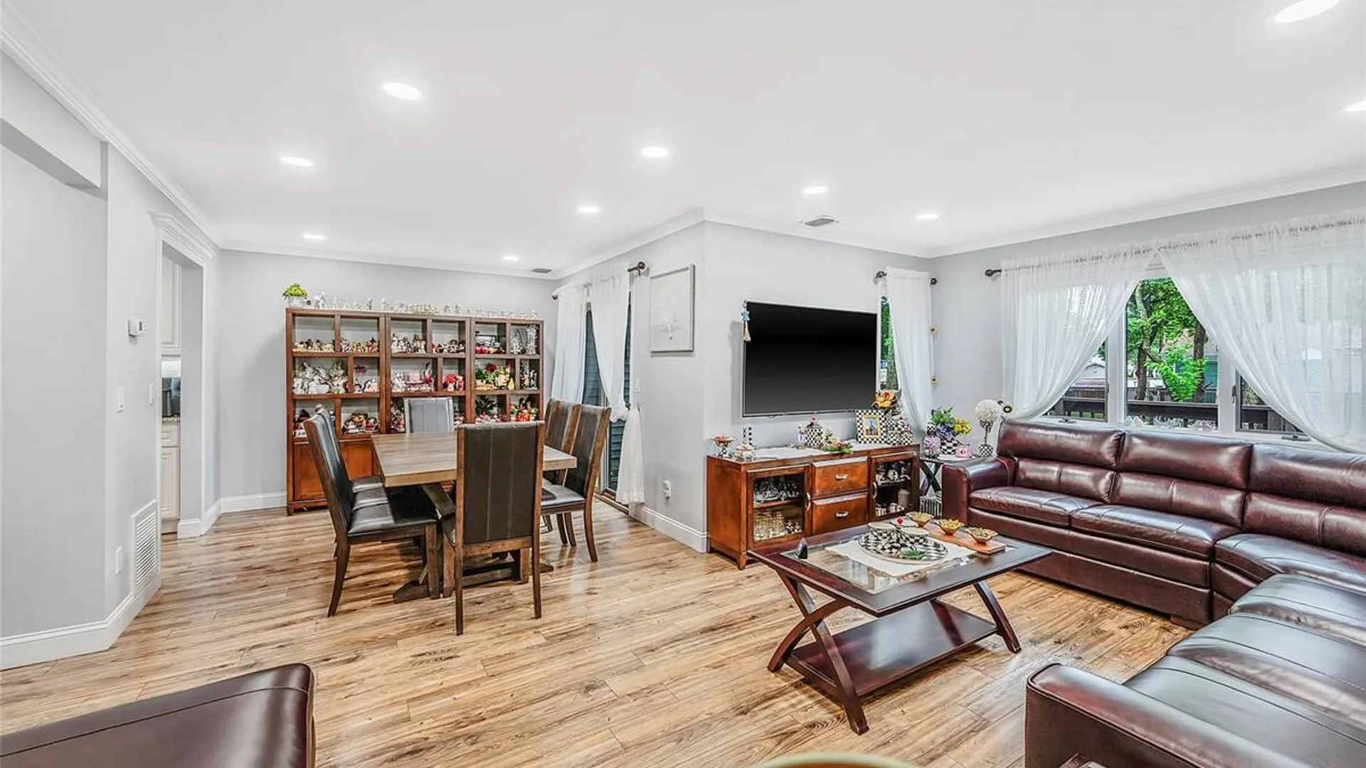 Property at 5 Jeremy Circle, Nesconset, NY 11767 21