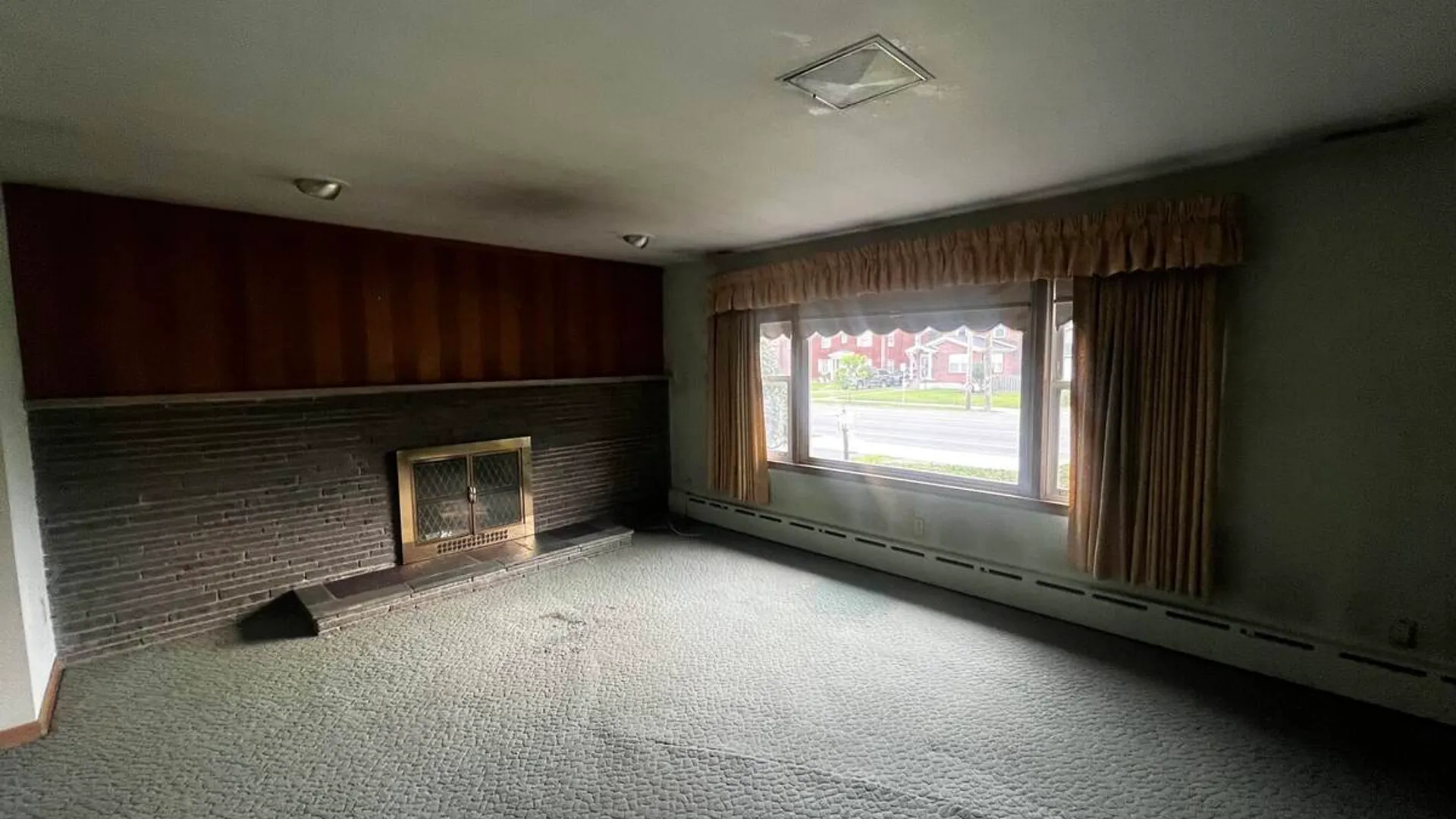 Property at 826 New Scotland Avenue, Albany, NY 12208 4