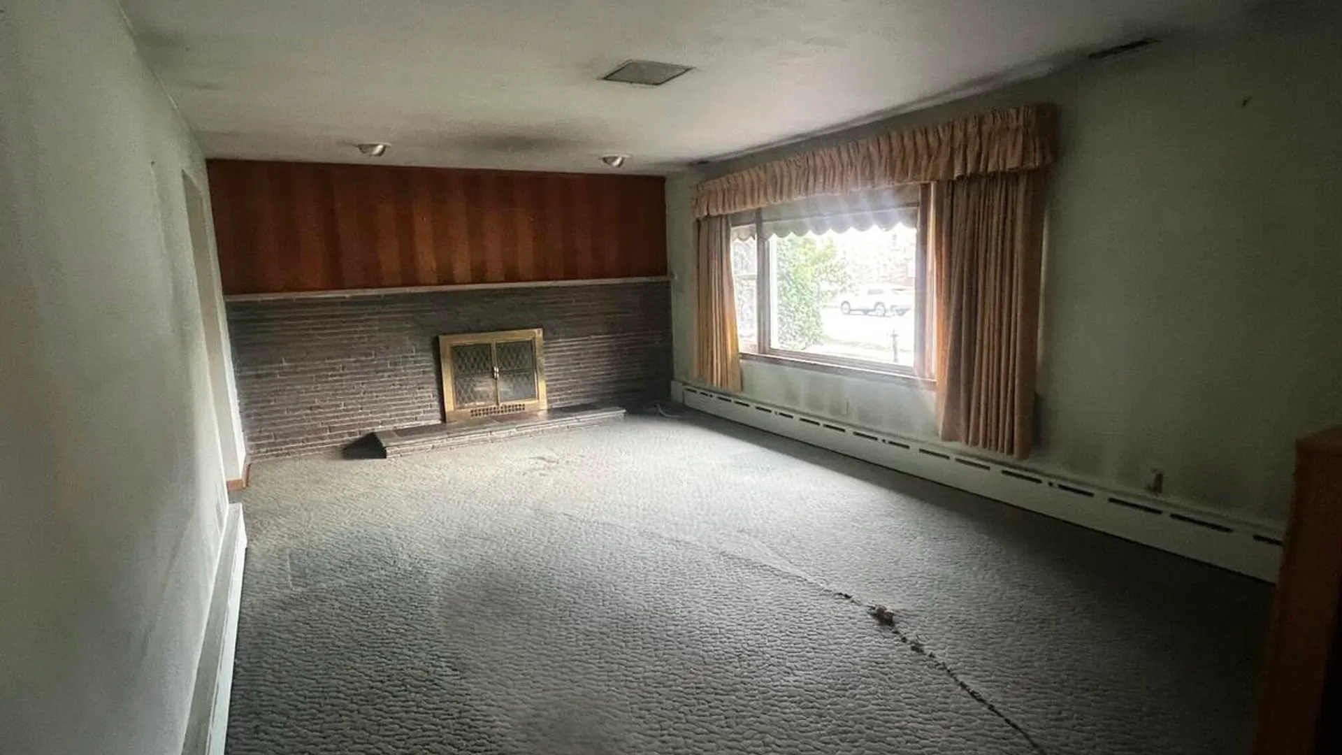 Property at 826 New Scotland Avenue, Albany, NY 12208 5
