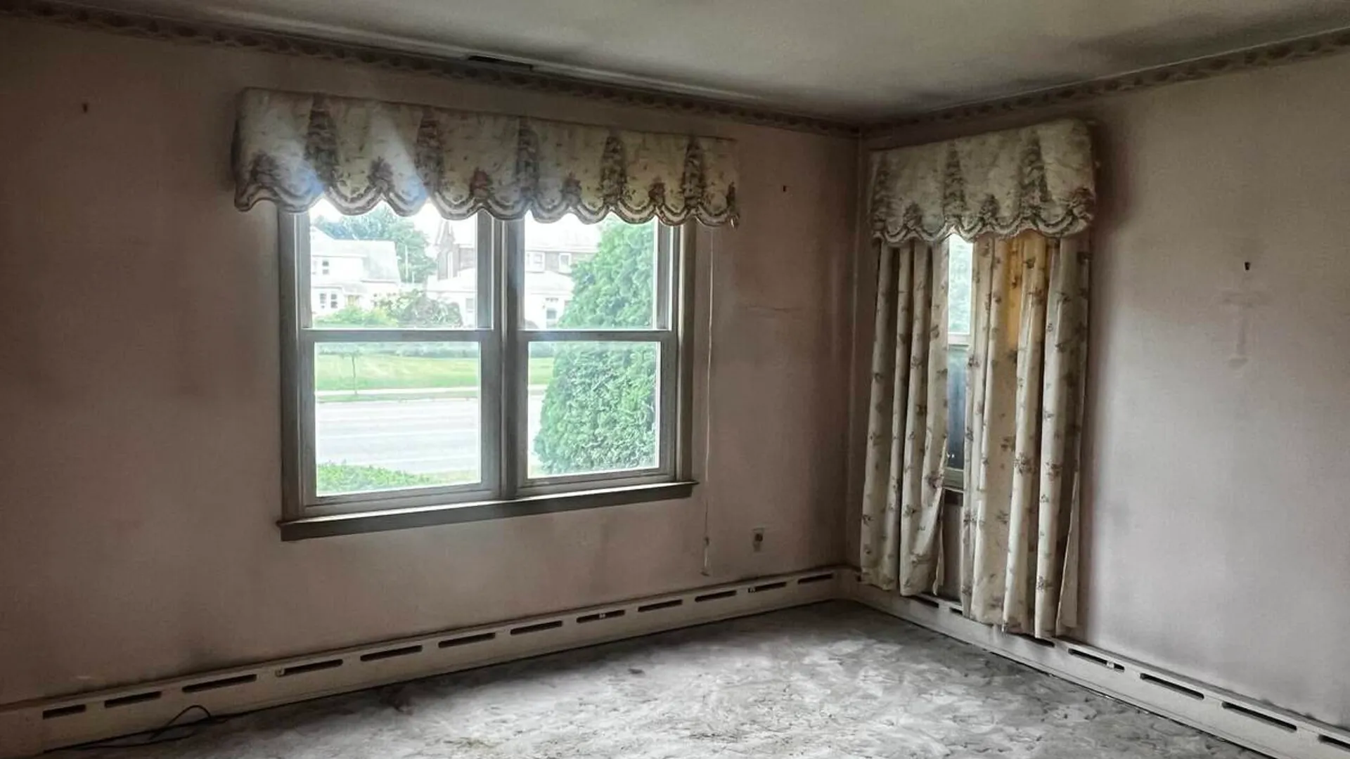 Property at 826 New Scotland Avenue, Albany, NY 12208 10