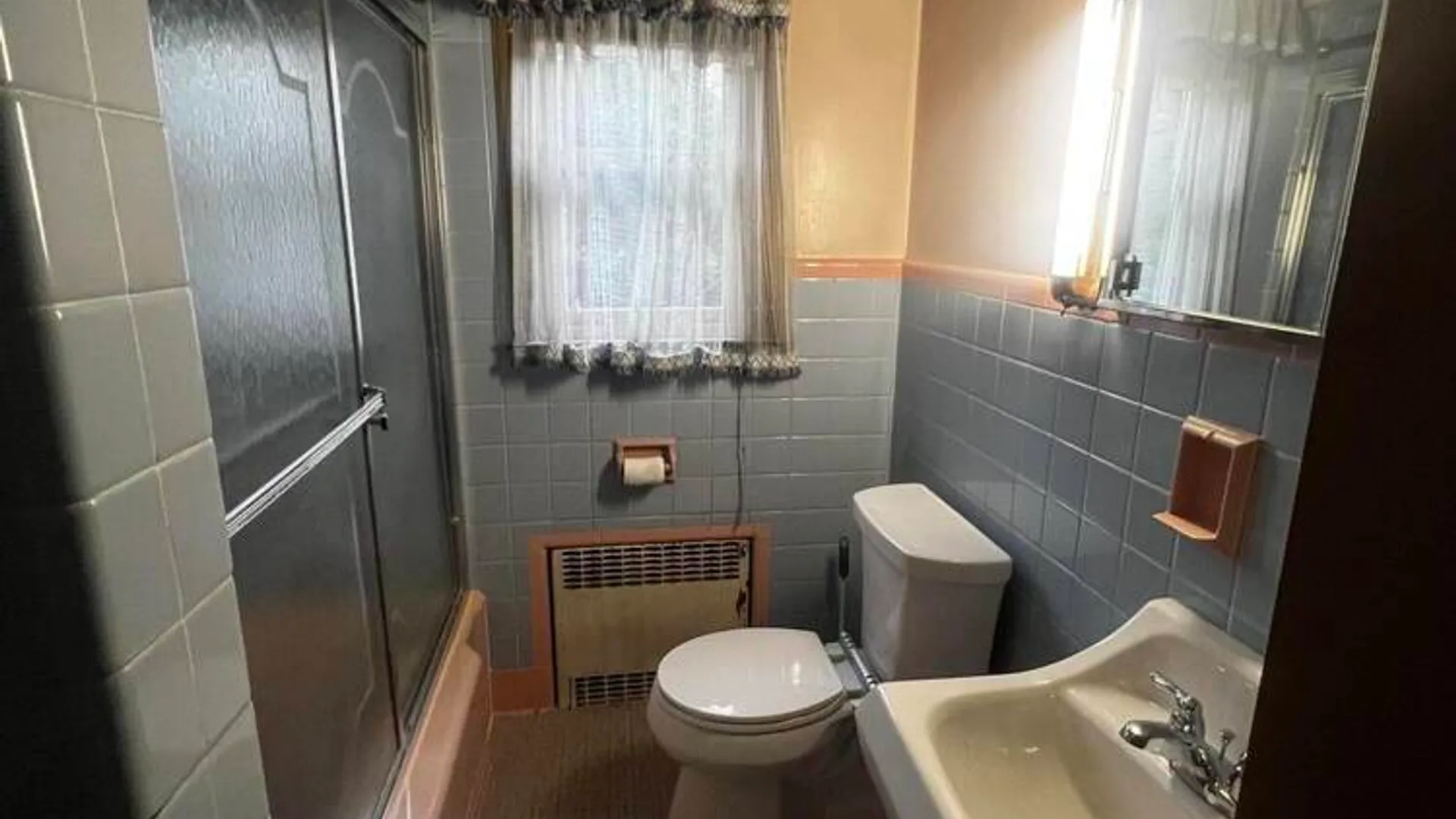 Property at 826 New Scotland Avenue, Albany, NY 12208 16