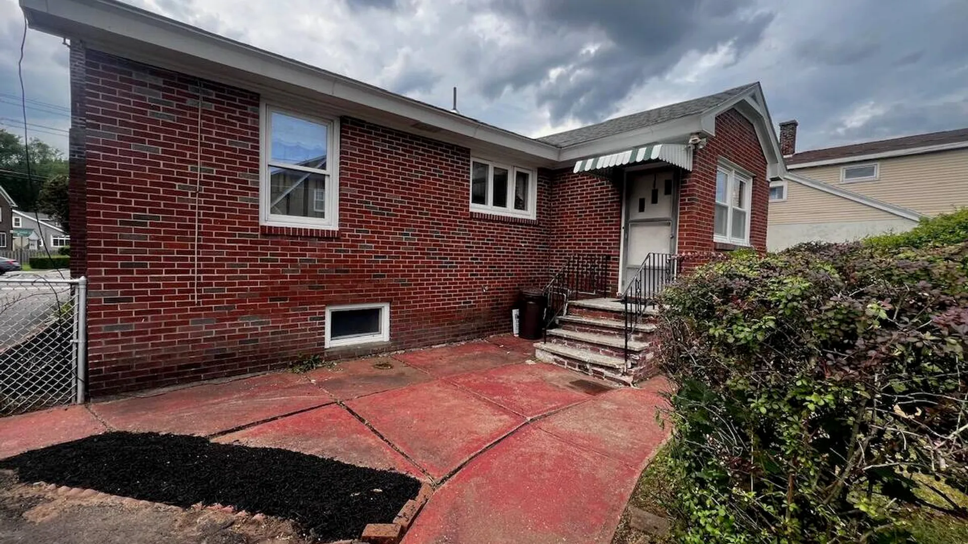 Property at 826 New Scotland Avenue, Albany, NY 12208 36