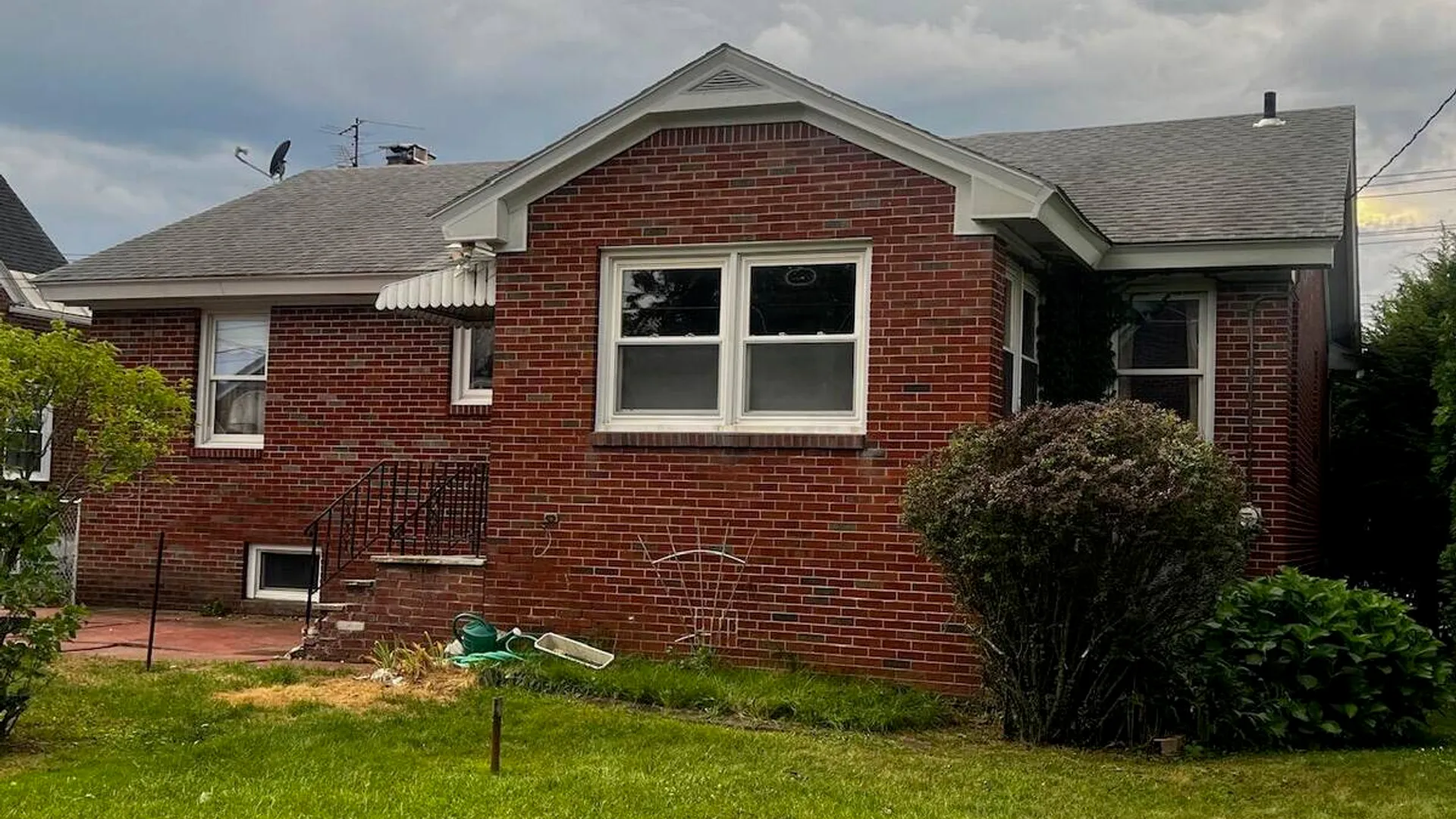 Property at 826 New Scotland Avenue, Albany, NY 12208 39