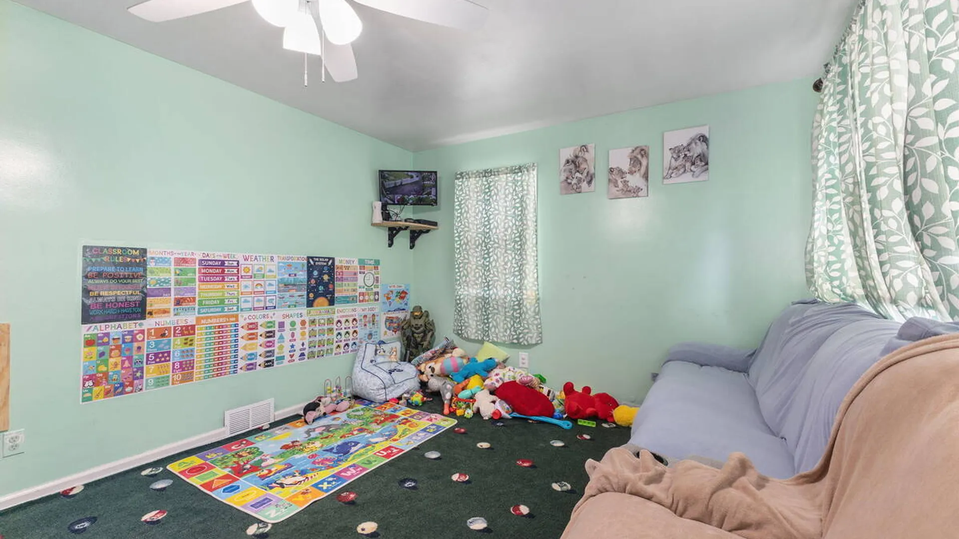 Property at 3257 McDonald Avenue, Schenectady, NY 12304 7