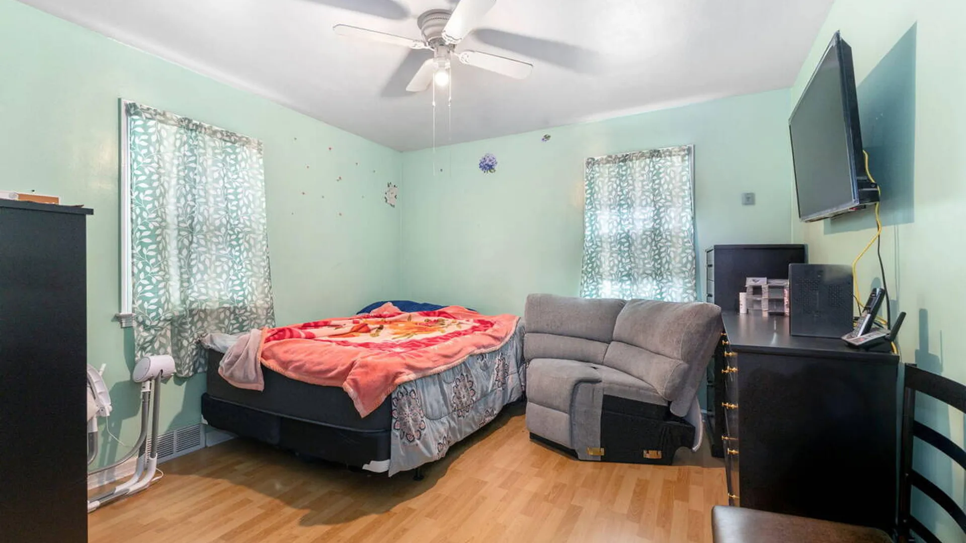 Property at 3257 McDonald Avenue, Schenectady, NY 12304 8