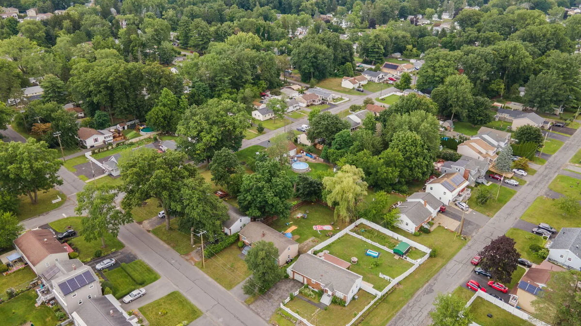 Property at 3257 McDonald Avenue, Schenectady, NY 12304 38