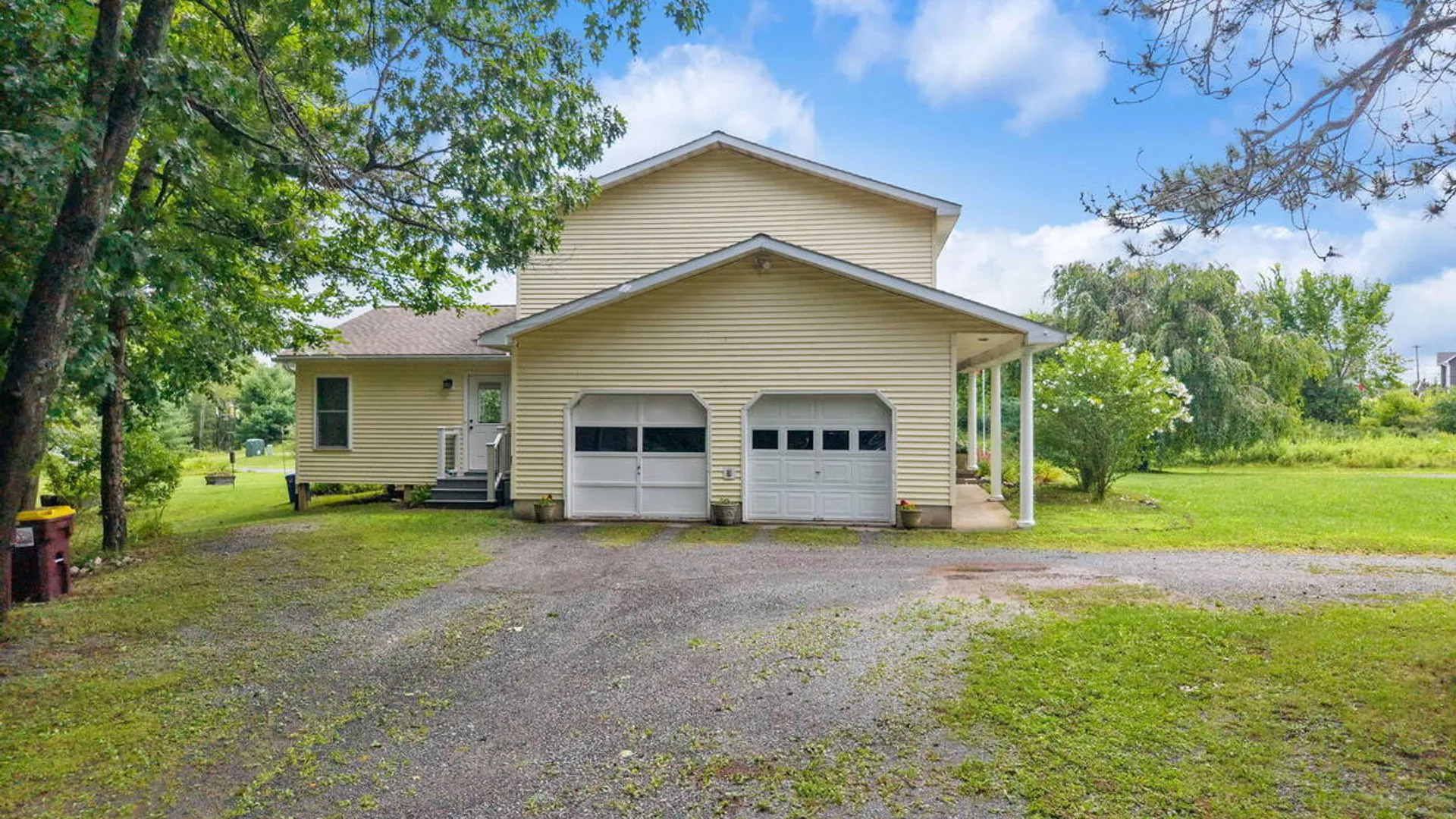 Property at 407 Hidley Road, North Greenbush, NY 12198 44