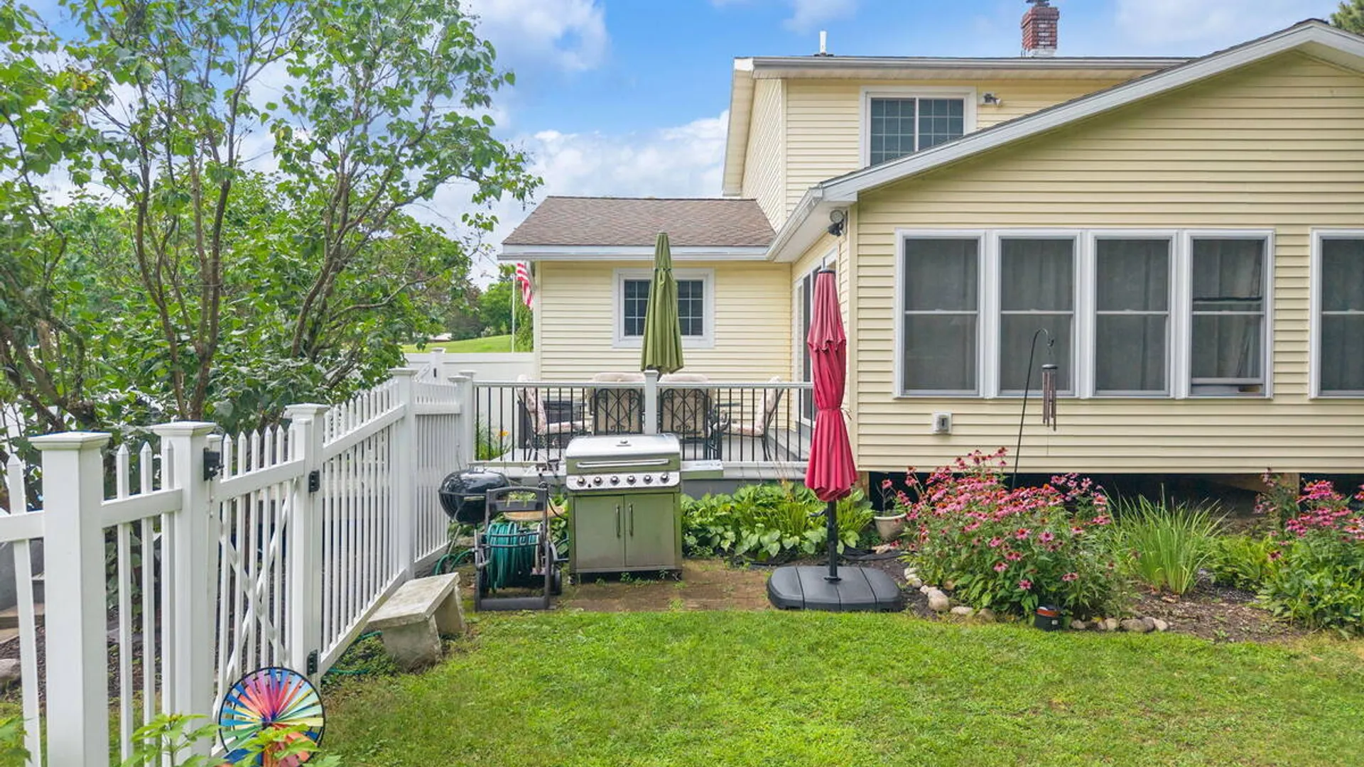 Property at 407 Hidley Road, North Greenbush, NY 12198 48