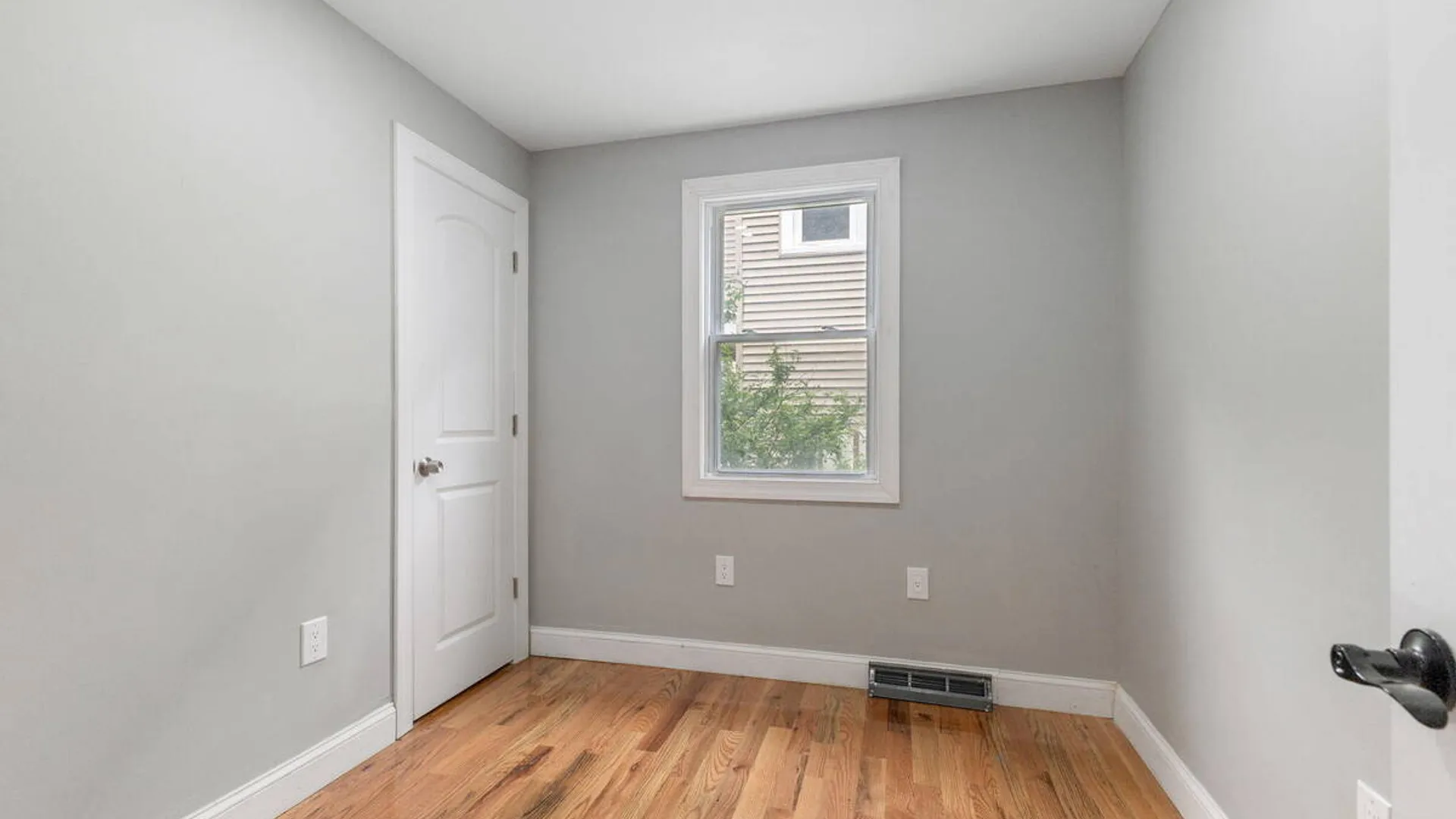 Property at 1109 Glenwood Boulevard, Schenectady, NY 12308 21