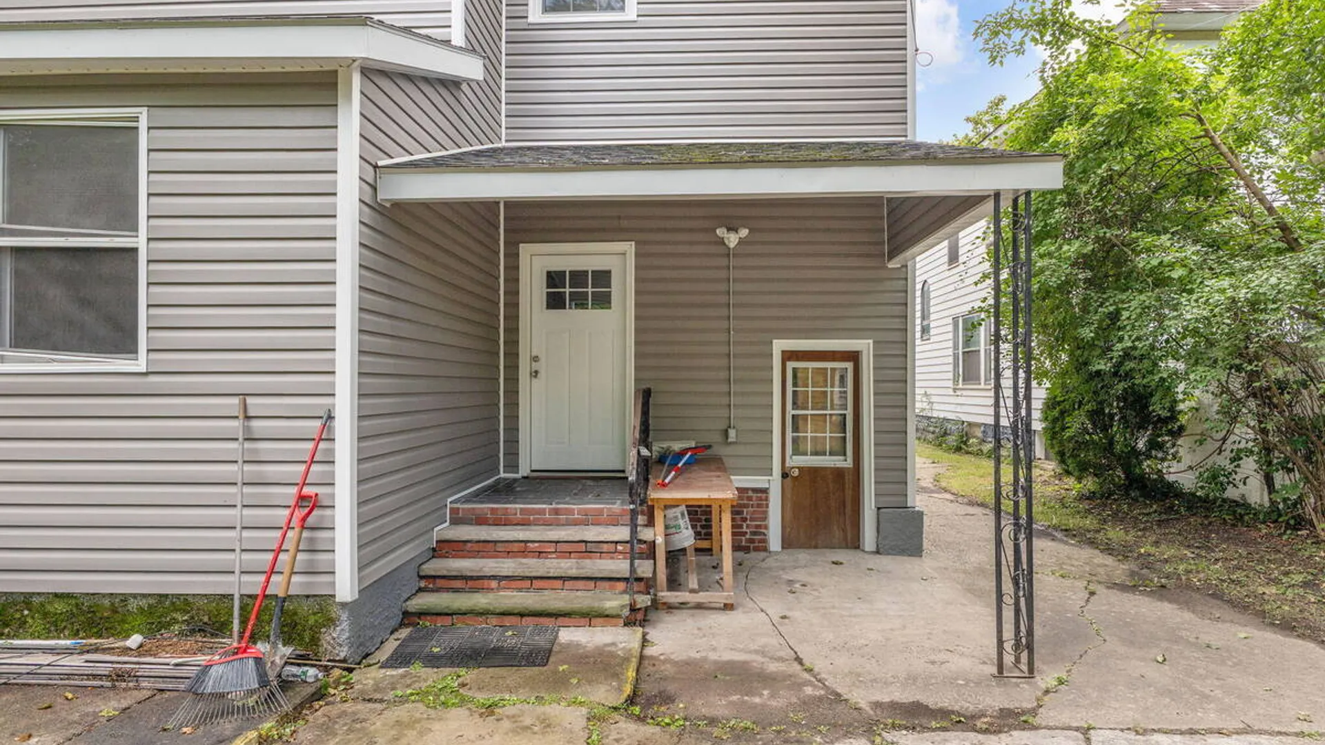 Property at 1109 Glenwood Boulevard, Schenectady, NY 12308 30