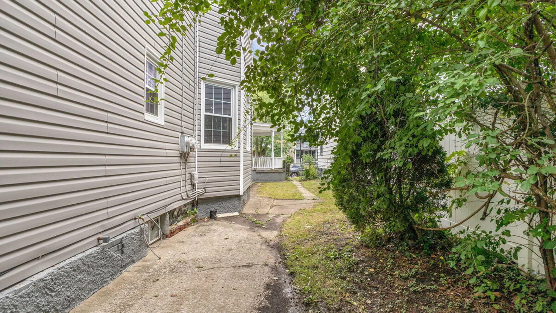 Property at 1109 Glenwood Boulevard, Schenectady, NY 12308 33