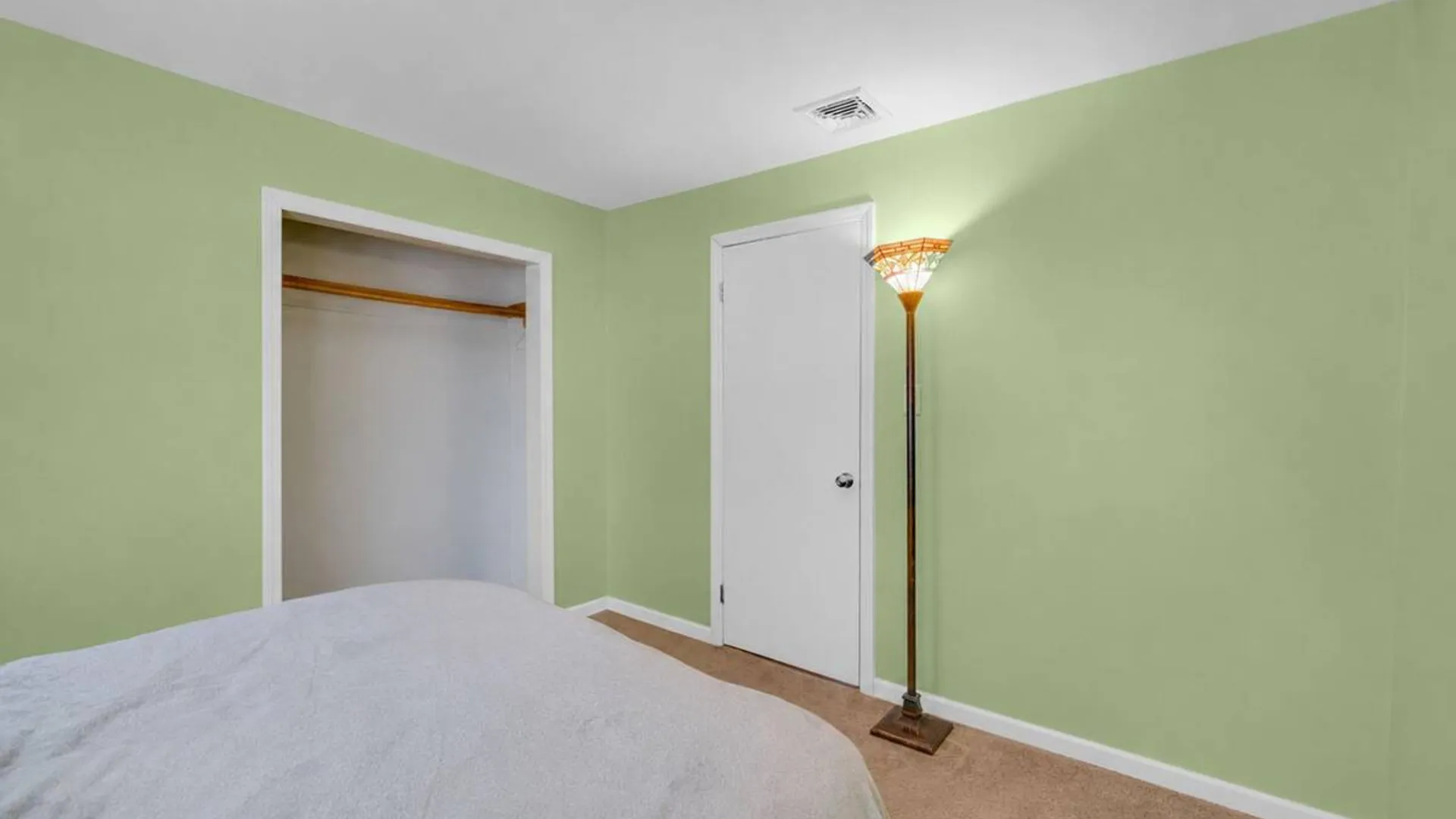 Property at 15 Oceanview Avenue, Farmingville, NY 11738 15