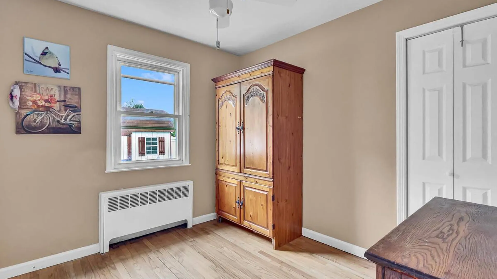 Property at 127 Queens Avenue, West Babylon, NY 11704 17