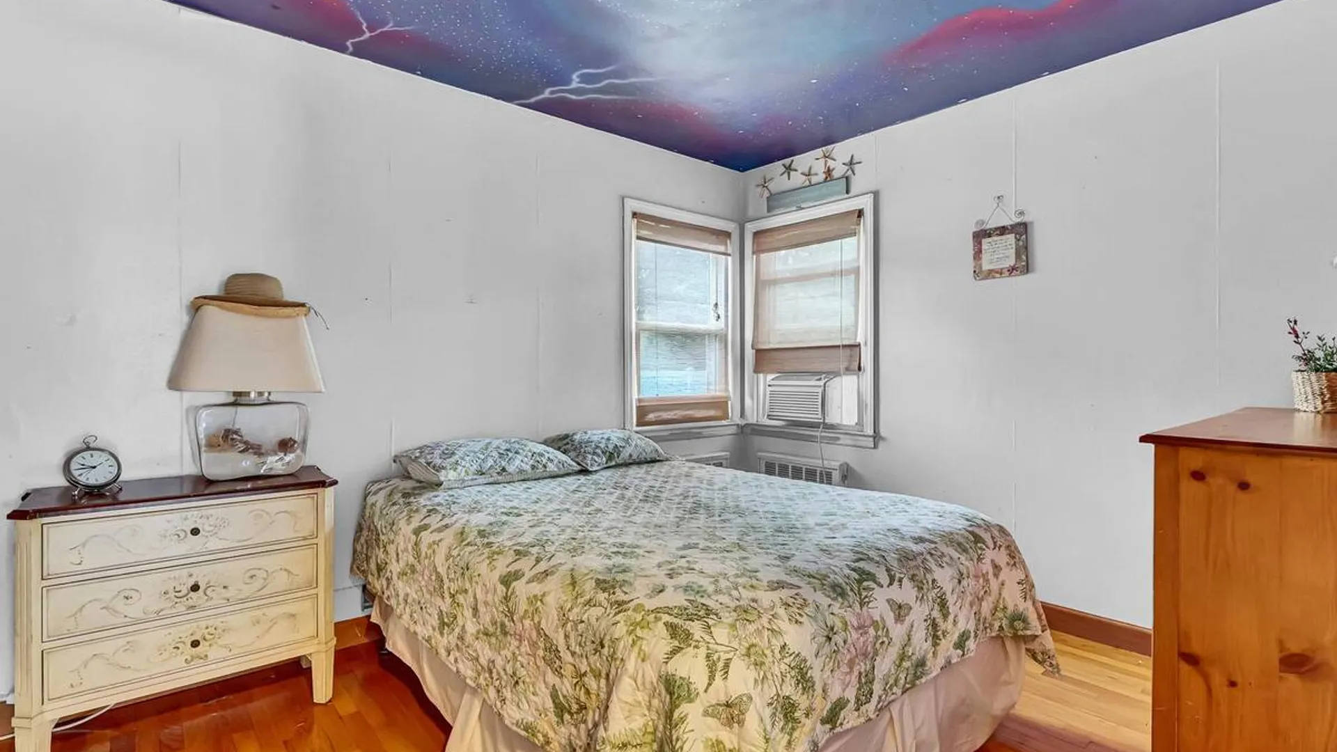 Property at 127 Queens Avenue, West Babylon, NY 11704 18