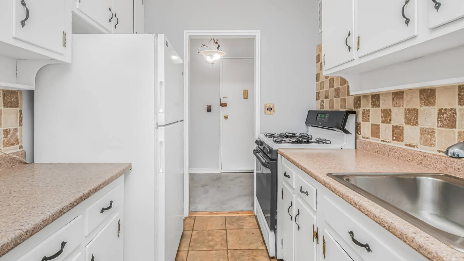 Property at 1111 Midland Avenue, Bronxville, NY 10708 9