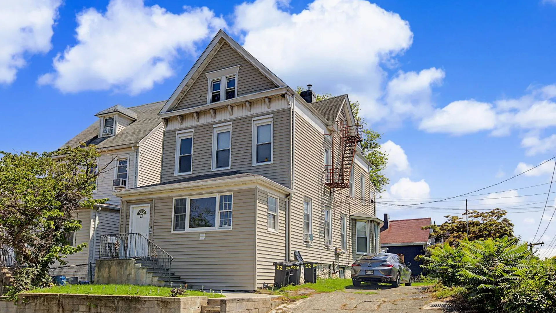Property at 20 aka 22 Crescent Place, Yonkers, NY 10704 3