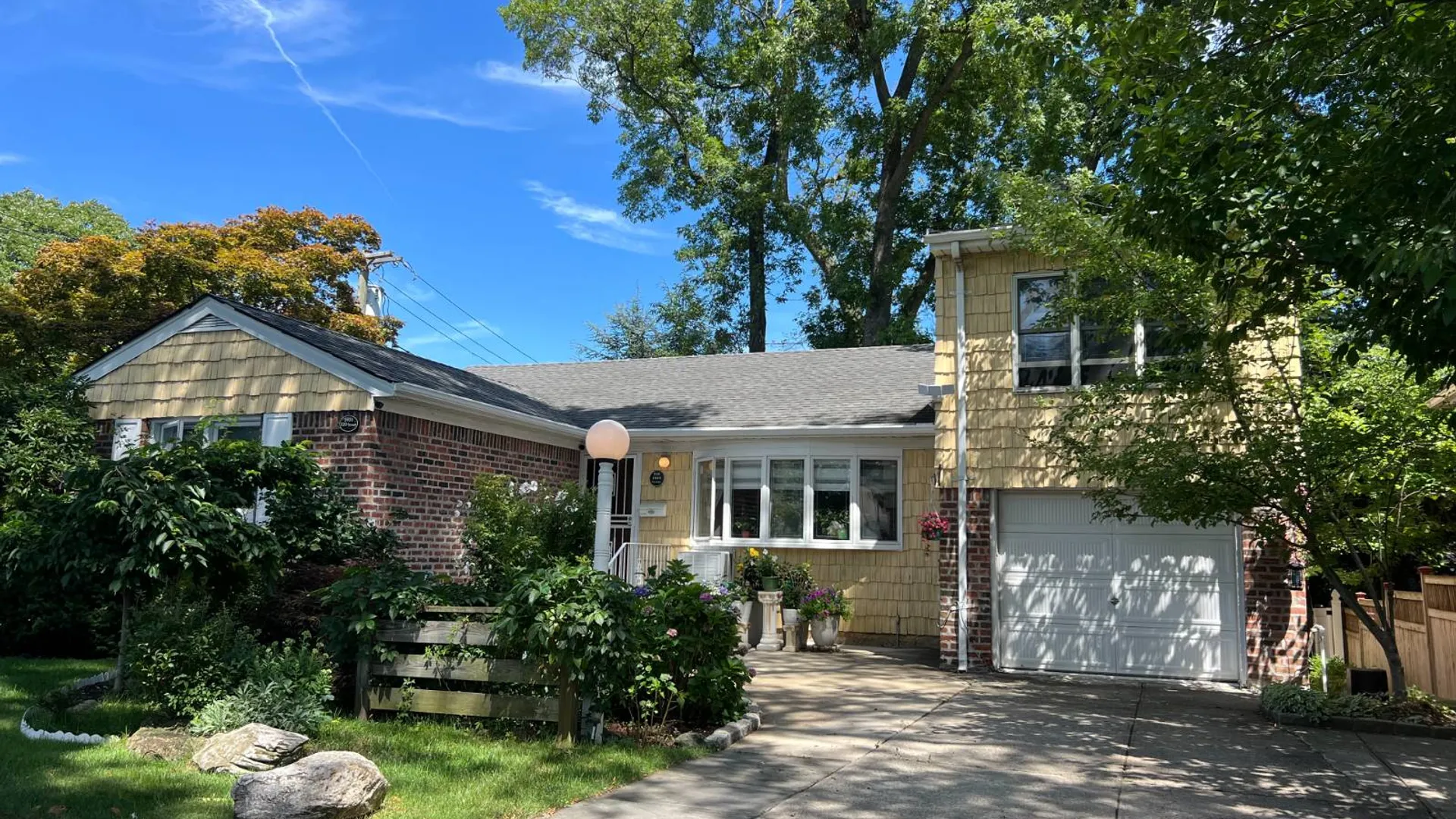 Property at 3905 220st, Bayside, NY 11361 27