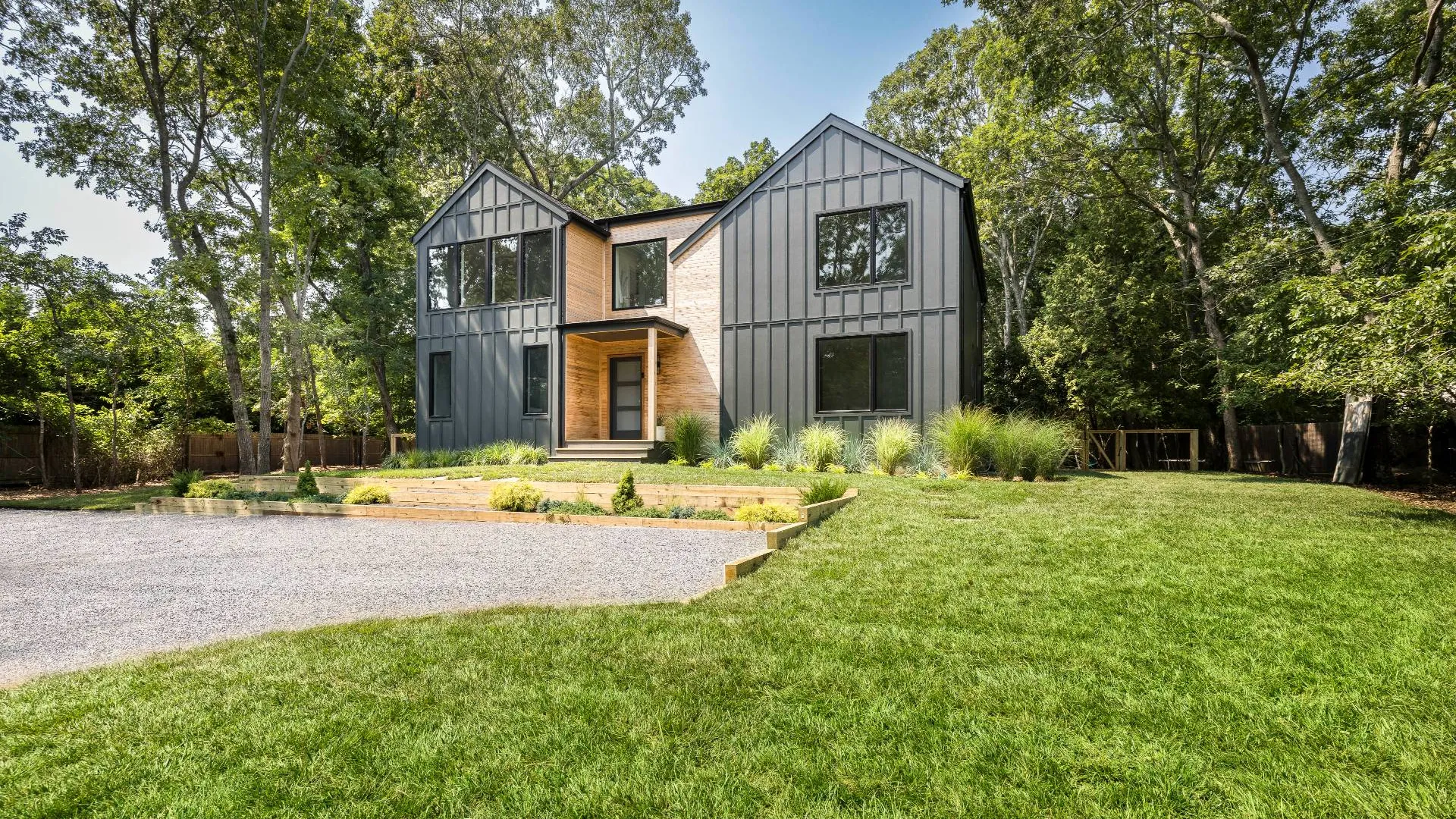 Property at 21 THREE MILE HARBOR DR, East Hampton, NY 11937 3