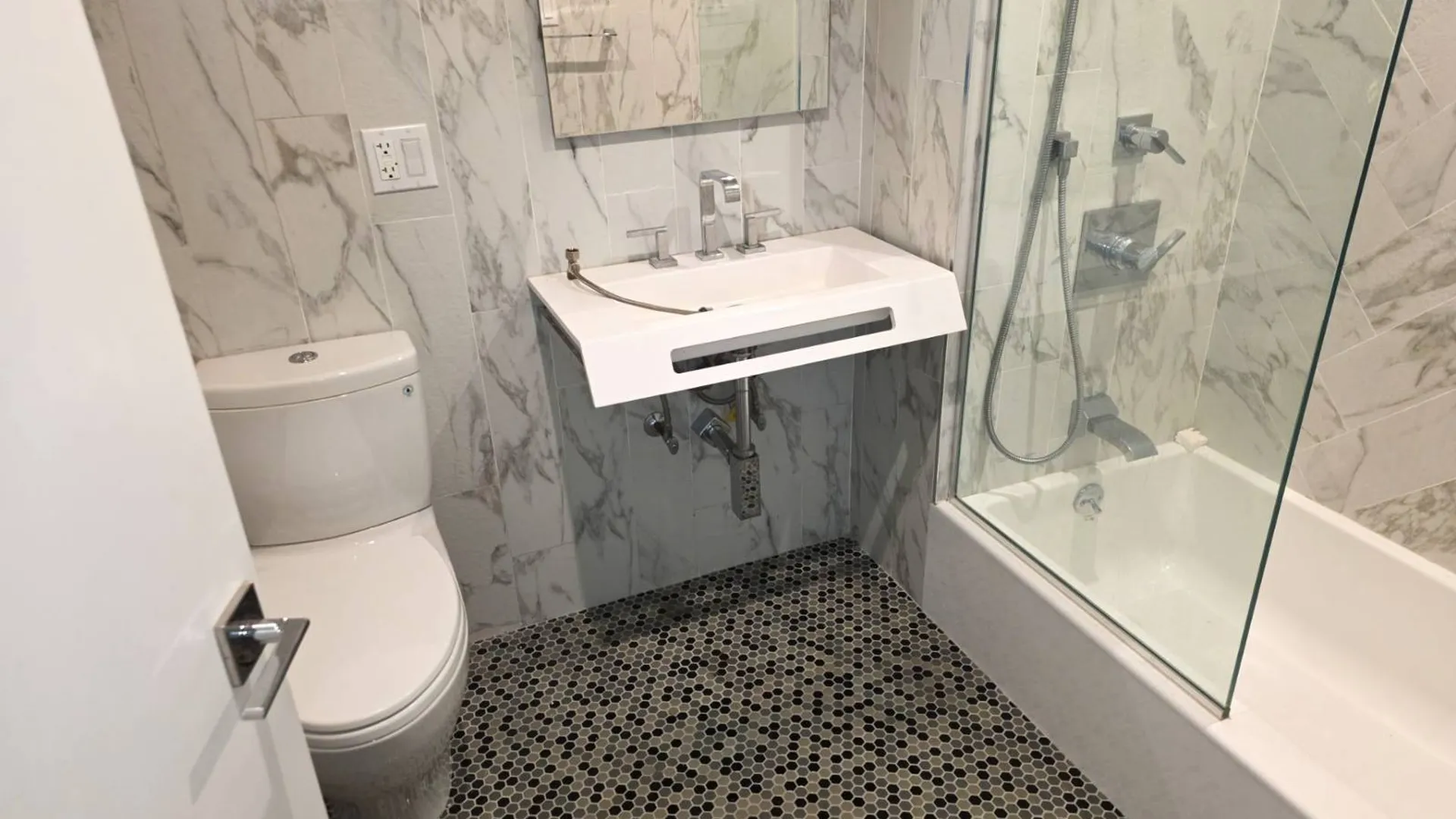 Property at 231 East 123rd Street, Manhattan, NY 10035 6