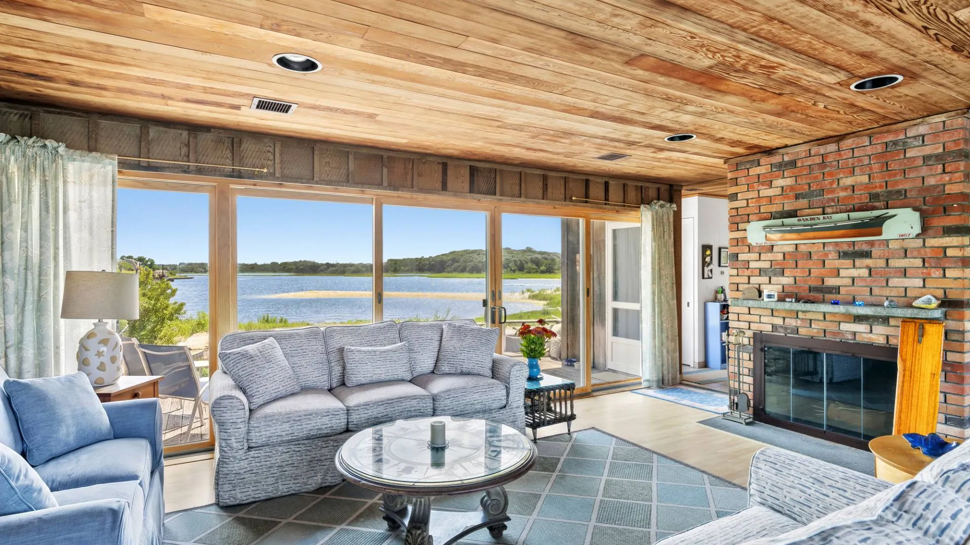 Property at 380/420 Towd Point Road, Southampton, NY 11968 16