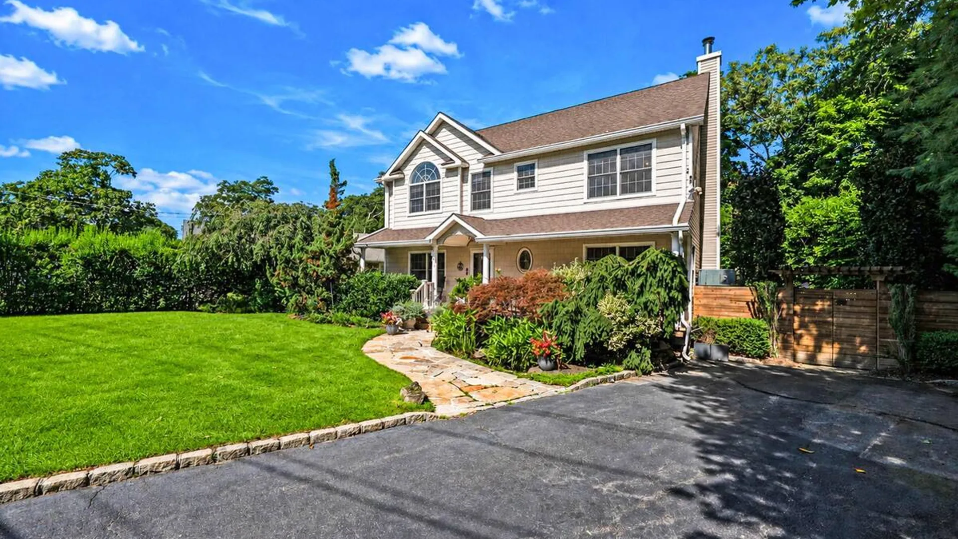 Property at 91 Traction Boulevard, Patchogue, NY 11772 3