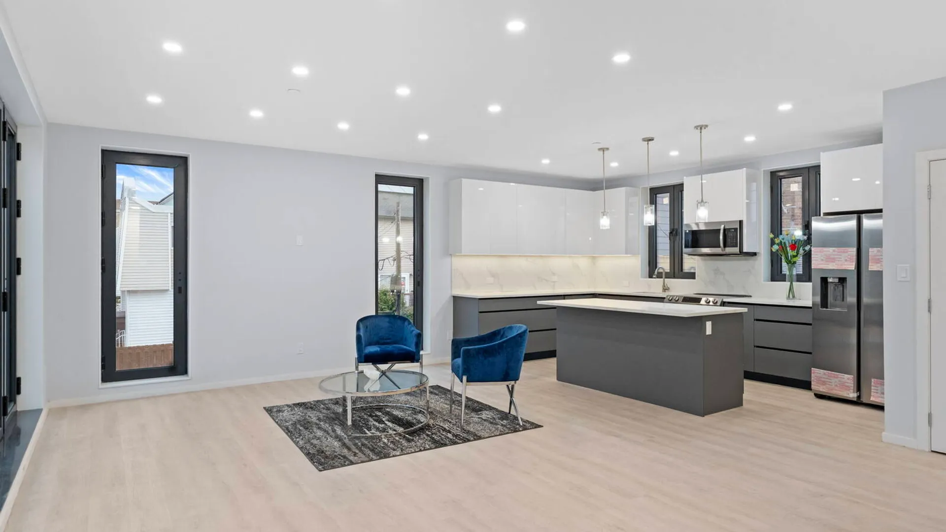 Property at 33 Keen Ct, Brooklyn, NY 11229 10