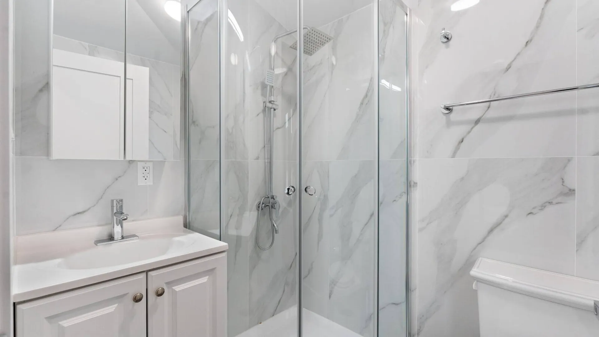 Property at 33 Keen Ct, Brooklyn, NY 11229 26
