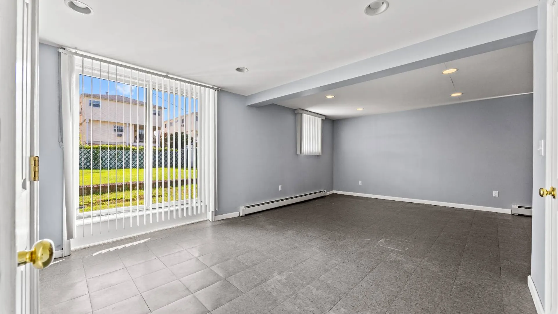 Property at 365 Seaver Avenue, Staten Island, NY 10305 15