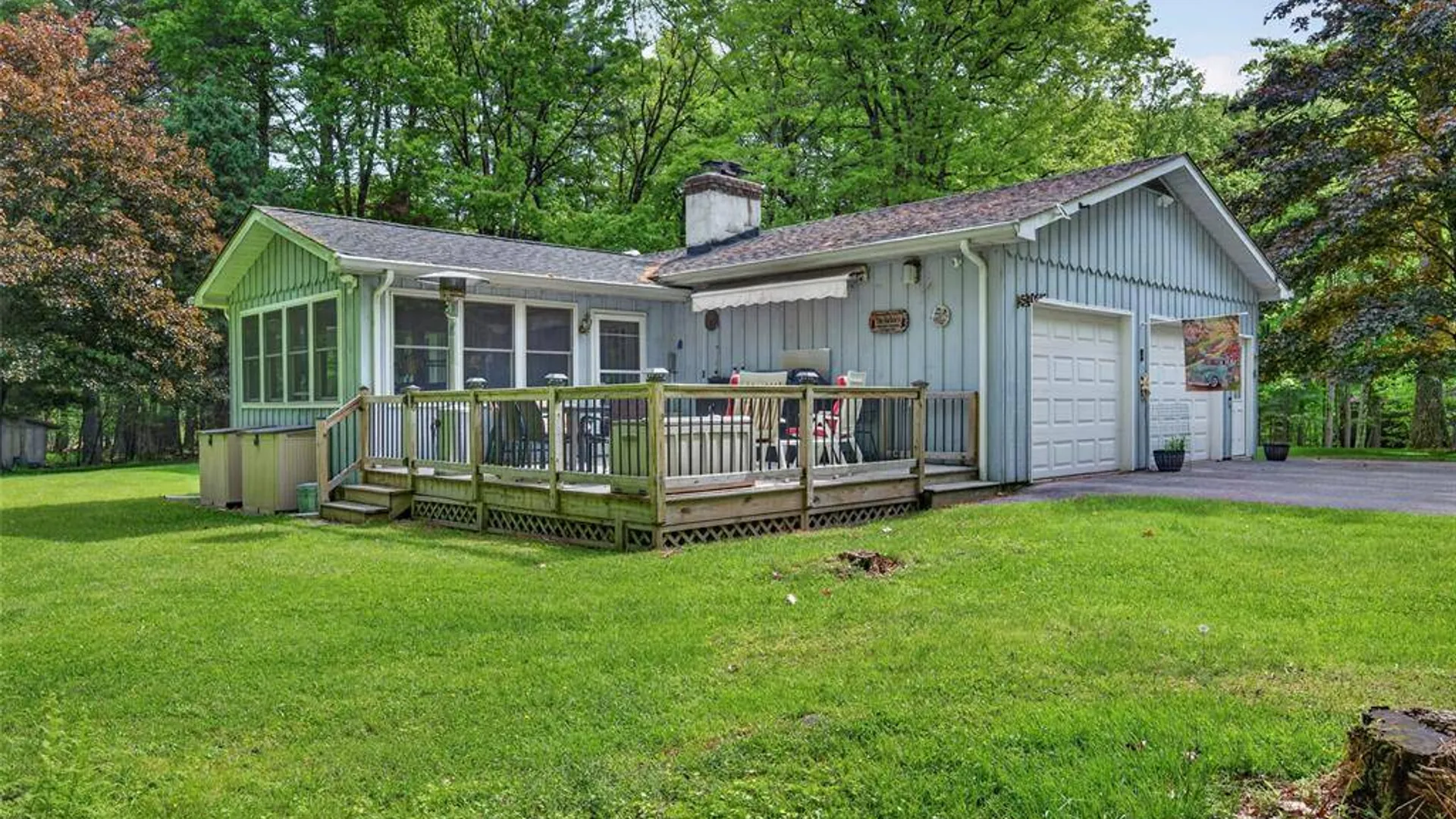 Property at 11 Fairway Dr, Highland Lake, NY 12743 4