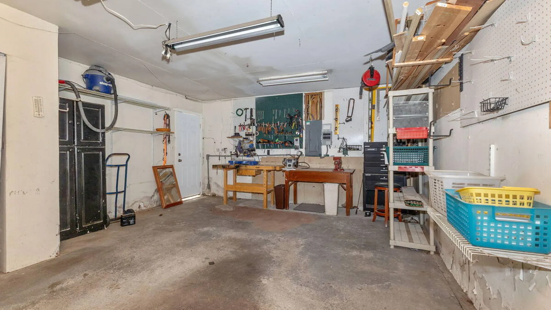 Property at 1021 Roberta Road, Rotterdam, NY 12303 34