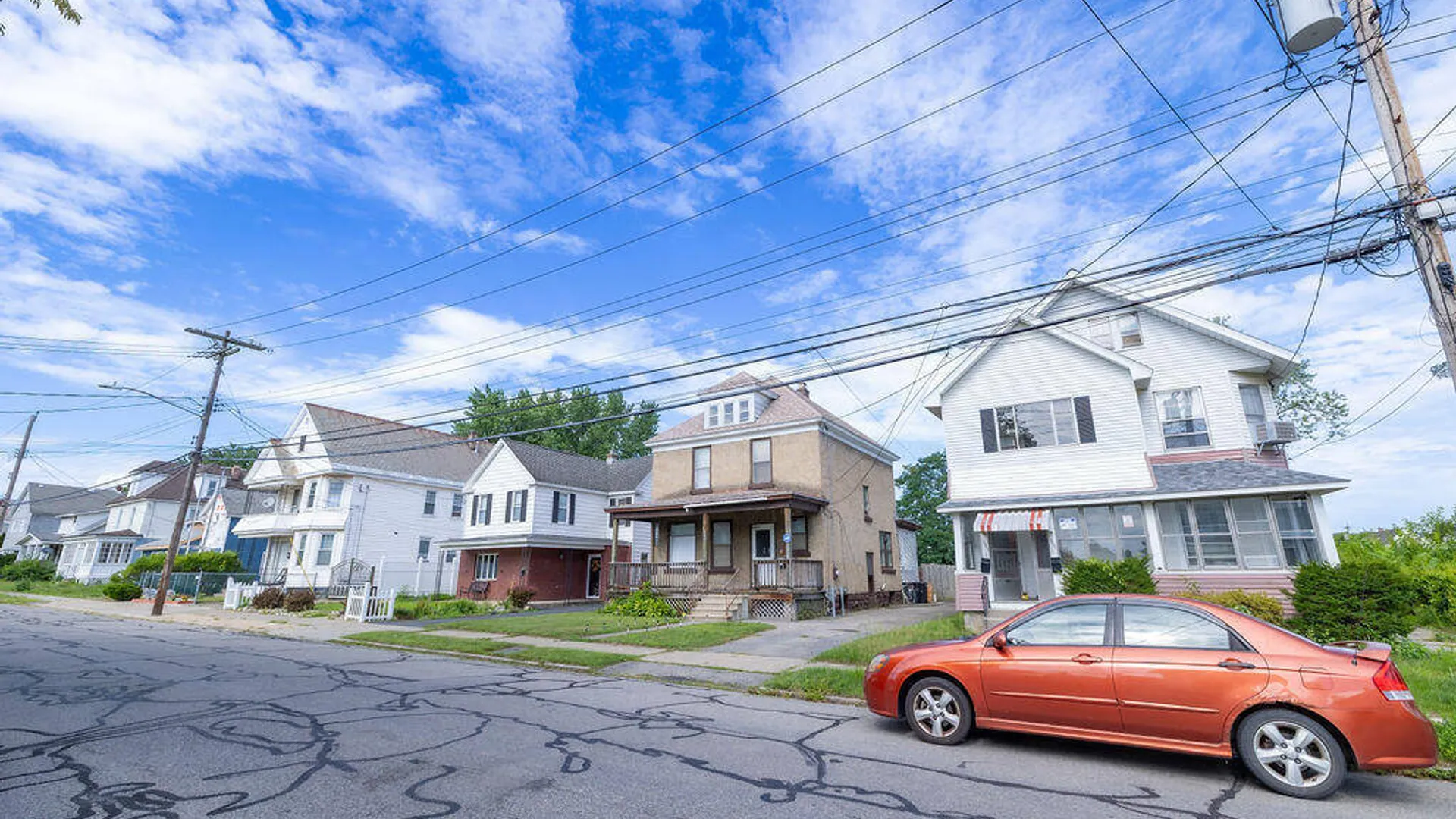 Property at 1049 Hegeman Street, Schenectady, NY 12306 3