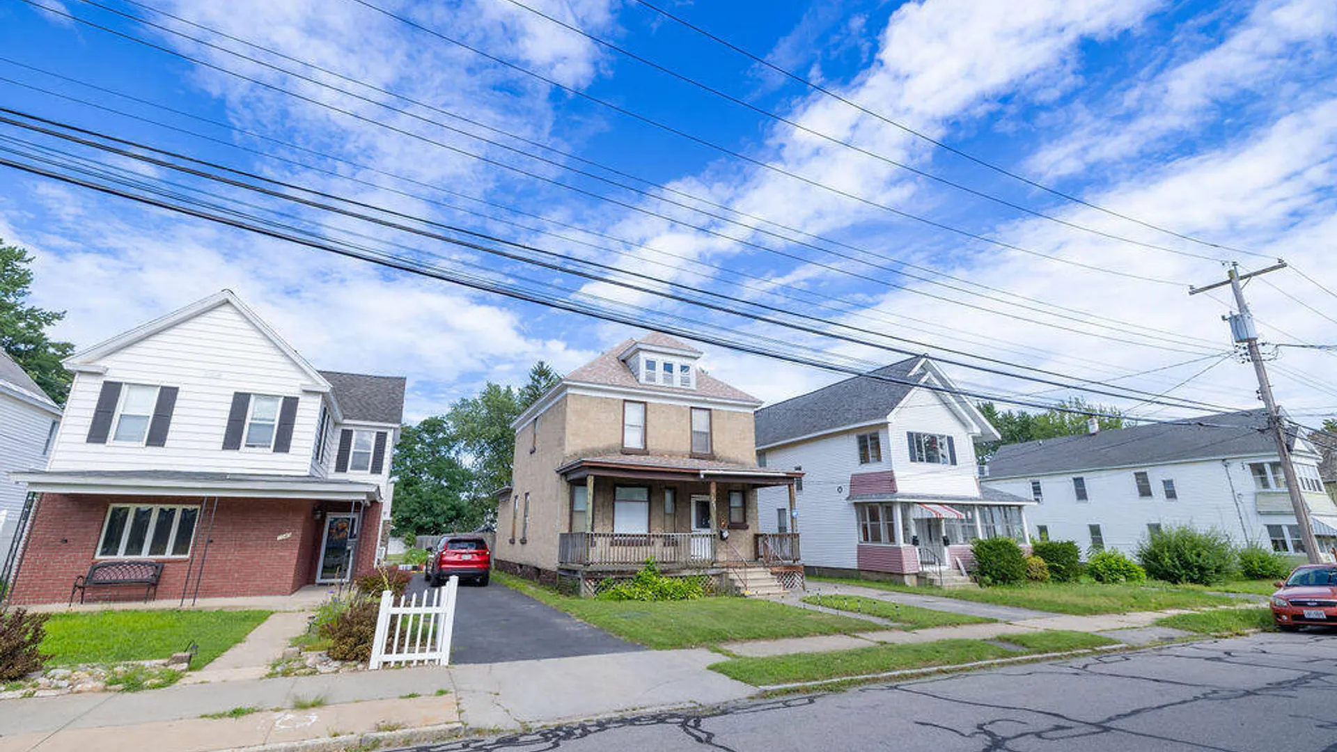 Property at 1049 Hegeman Street, Schenectady, NY 12306 4