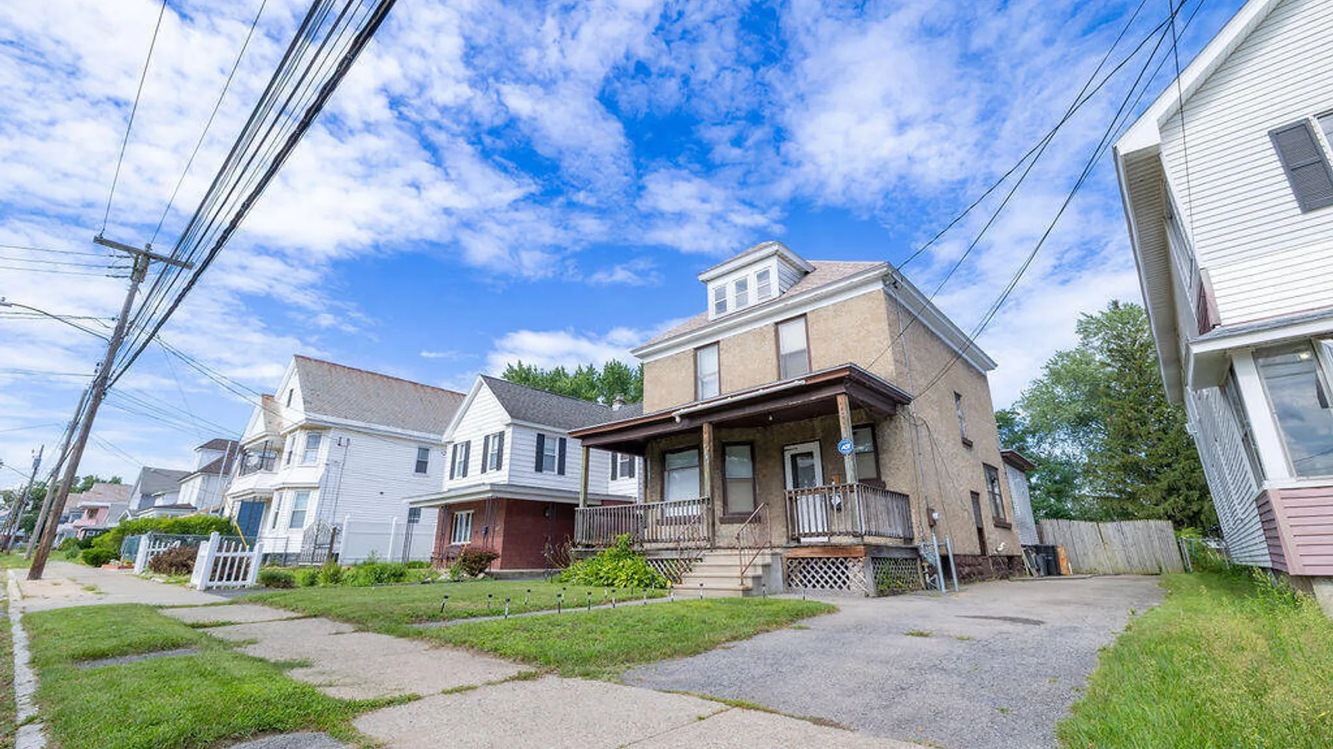 Property at 1049 Hegeman Street, Schenectady, NY 12306 6