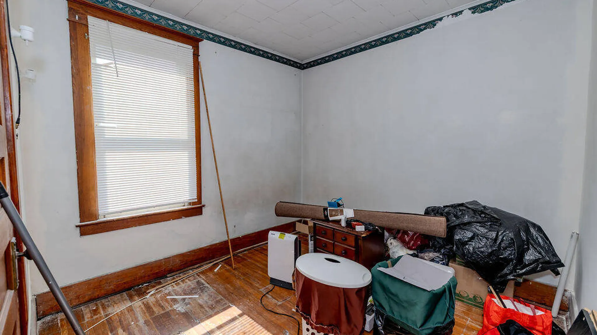 Property at 1049 Hegeman Street, Schenectady, NY 12306 34