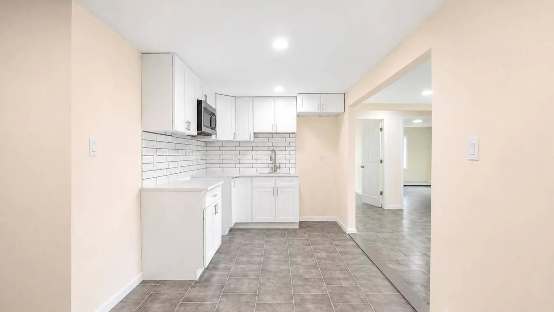 Property at 41 Madison Avenue, Amityville, NY 11701 25