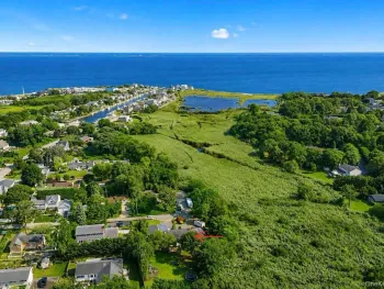 Property at 5 Reinhardt Court, Blue Point, NY 11715