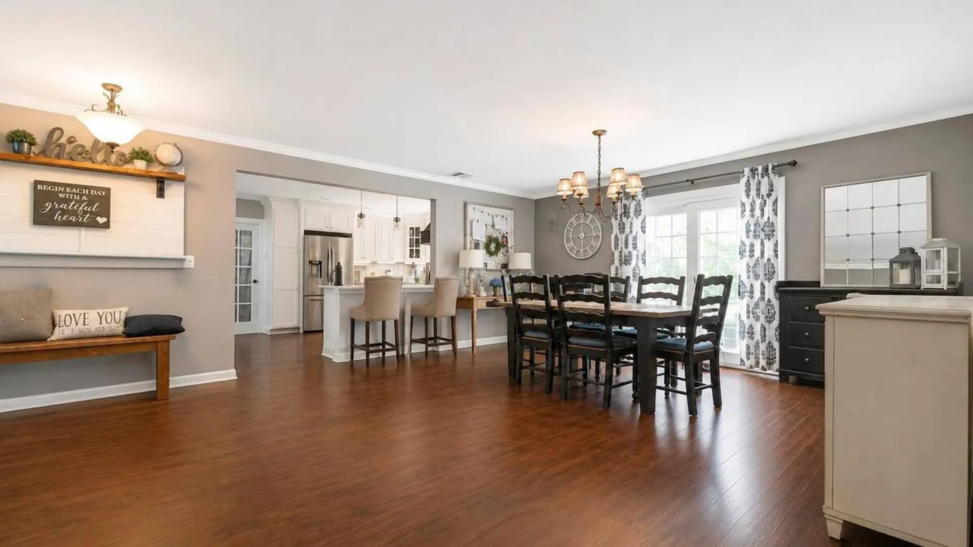 Property at 5 Reinhardt Court, Blue Point, NY 11715 15