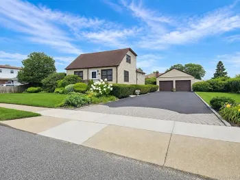 Property at 823 5th Street, West Babylon, NY 11704