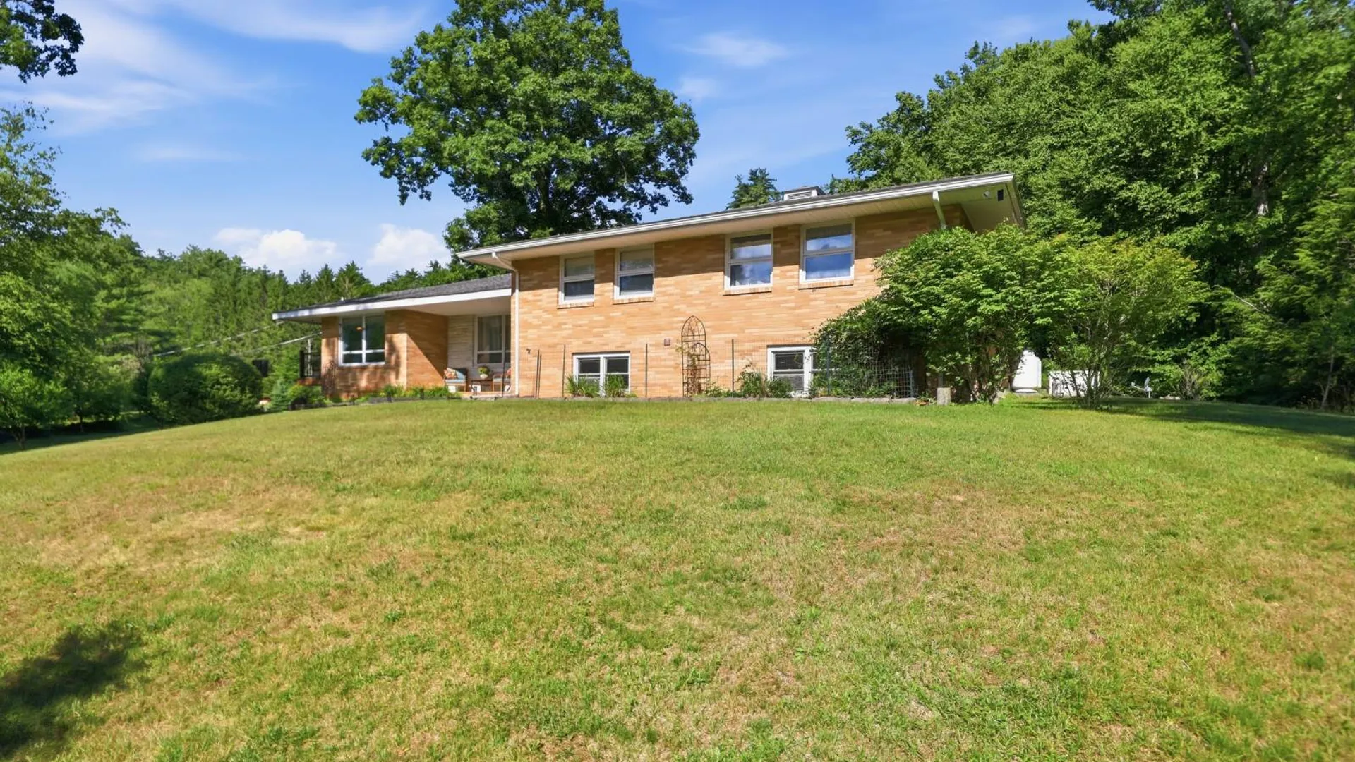 Property at 16 Buena Vista Point, Glen Spey, NY 12737 3