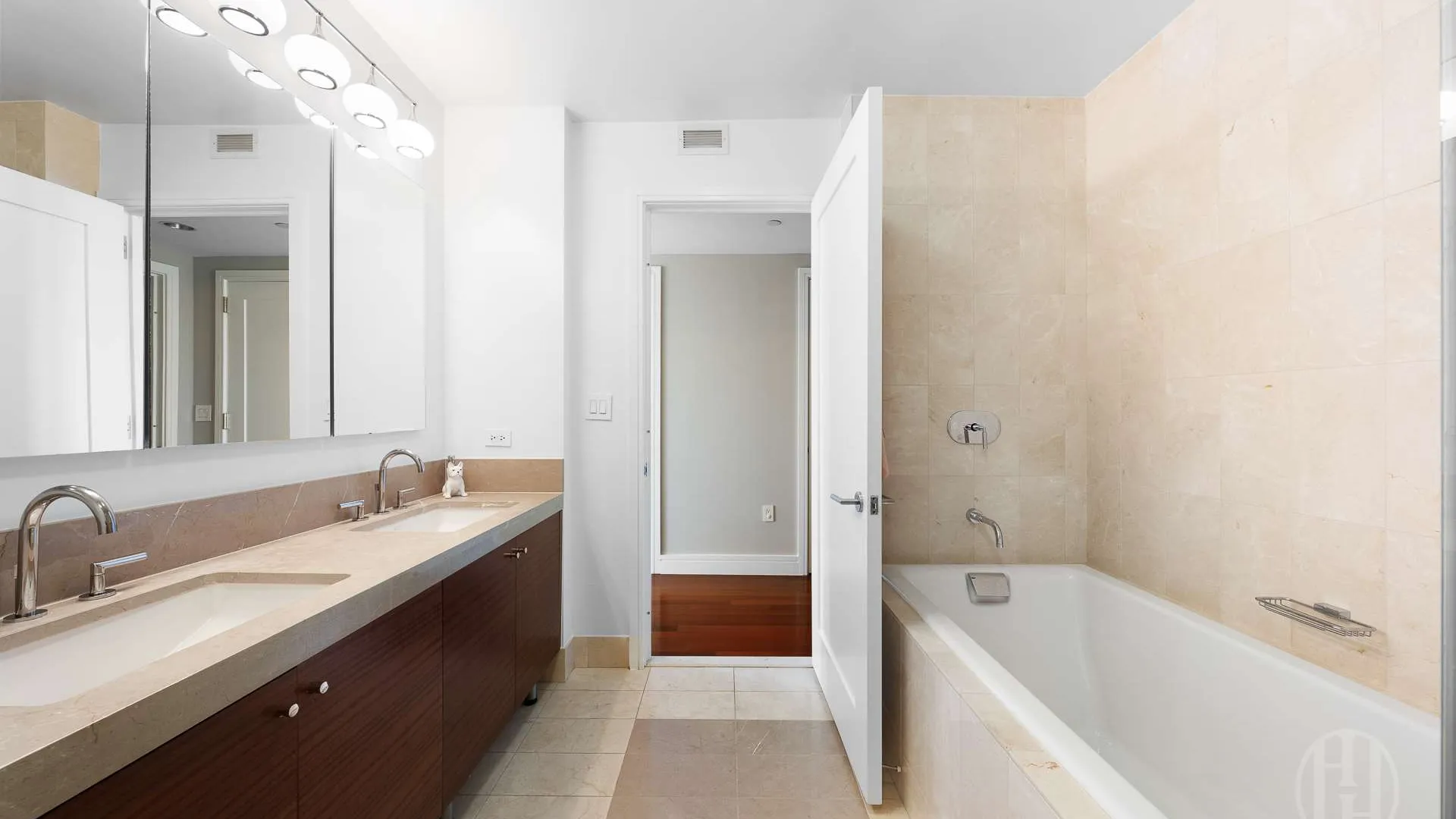 Property at 30 West Street, New York, NY 10280 10