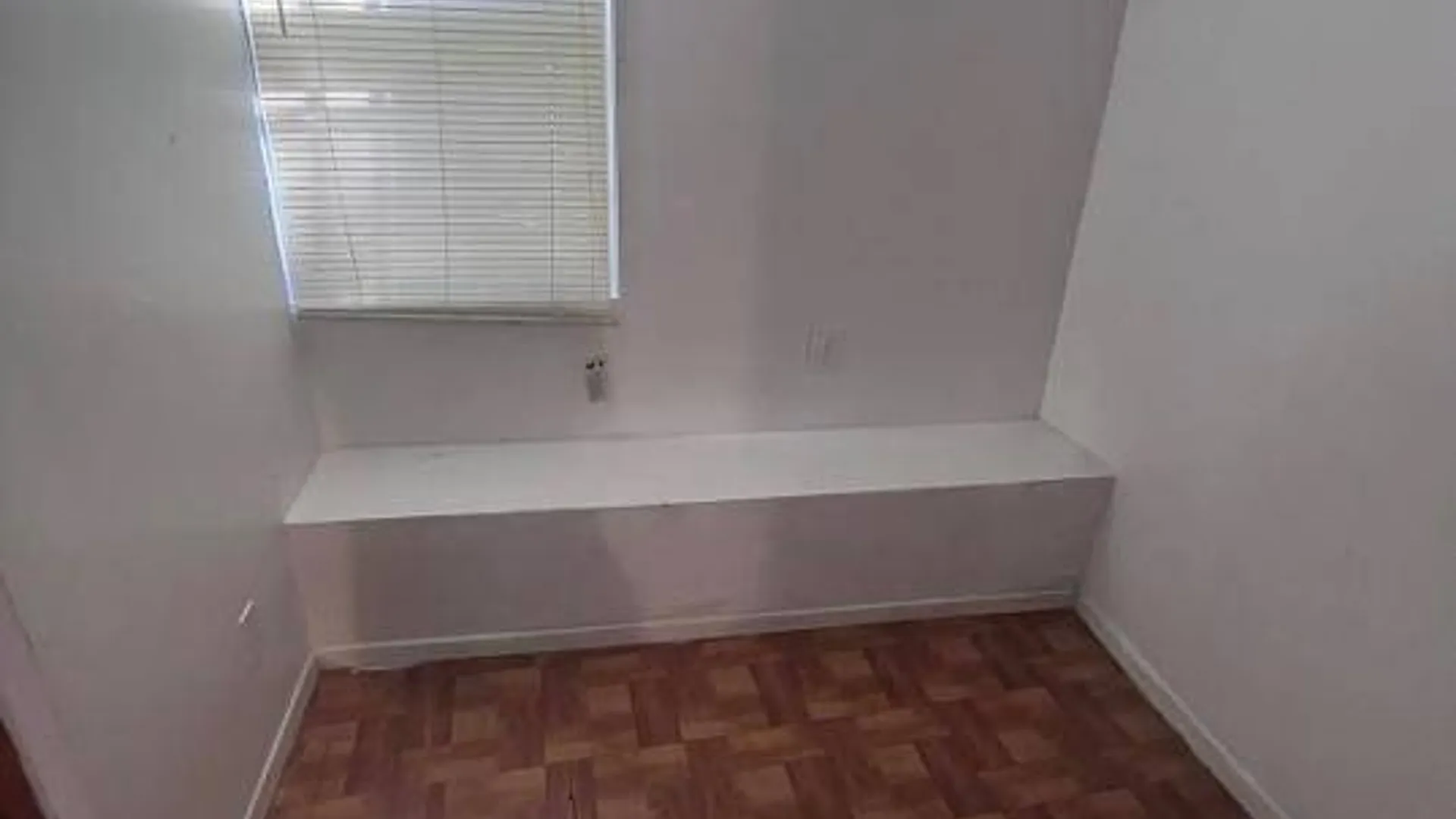 Property at 23 Marbel Hill Ave, Bronx, NY 10463 8