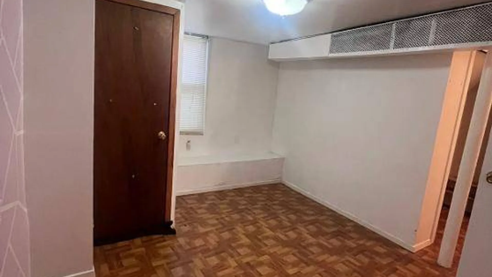 Property at 23 Marbel Hill Ave, Bronx, NY 10463 9