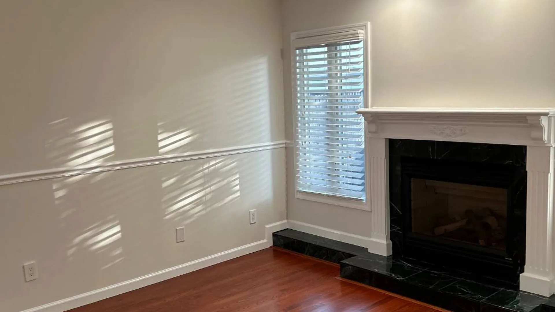 Property at 18 SPRUCE ST, HICKSVILLE, NY 11801 3