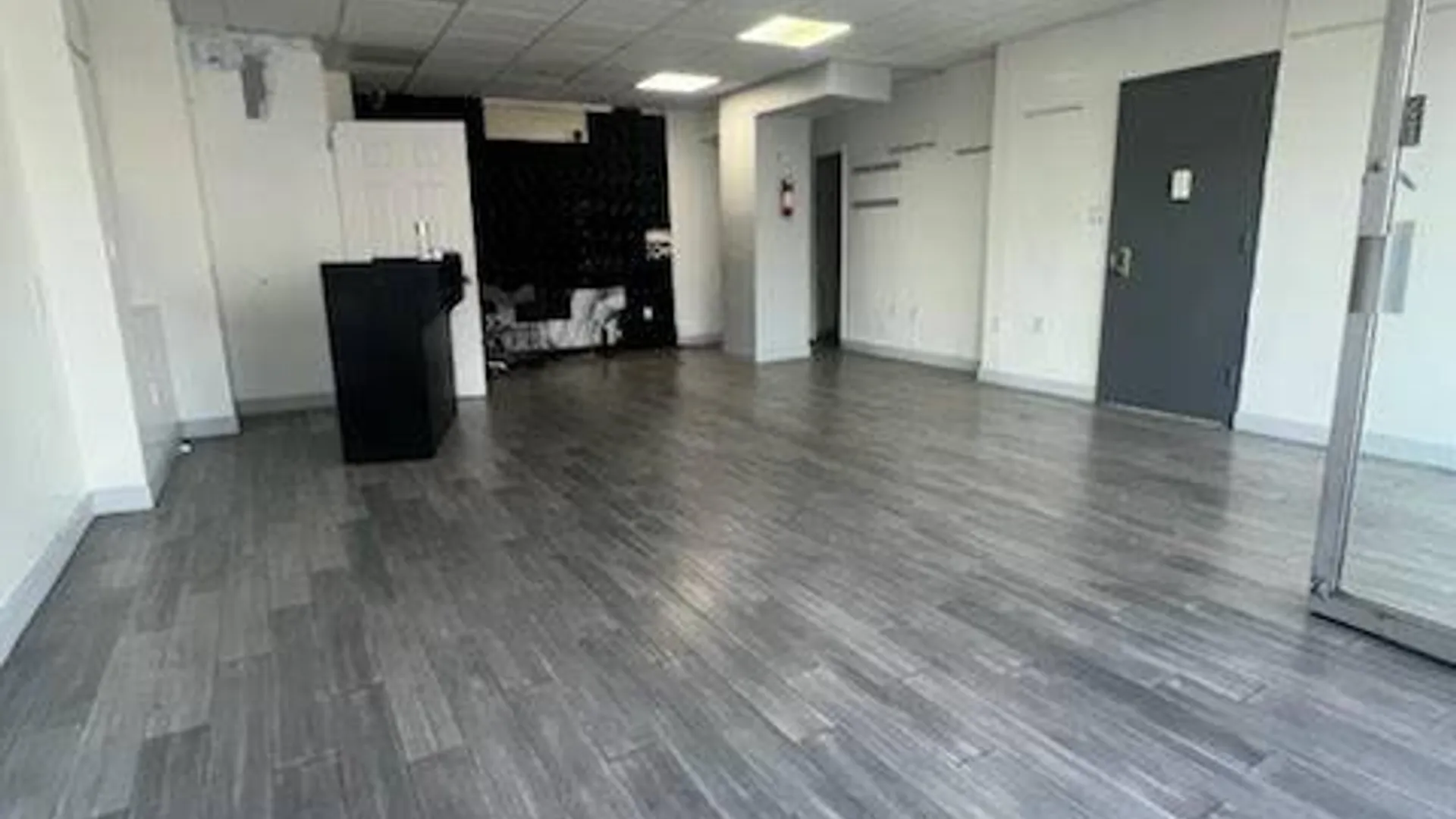 Property at 9623 Avenue M, Brooklyn, NY 11236 3