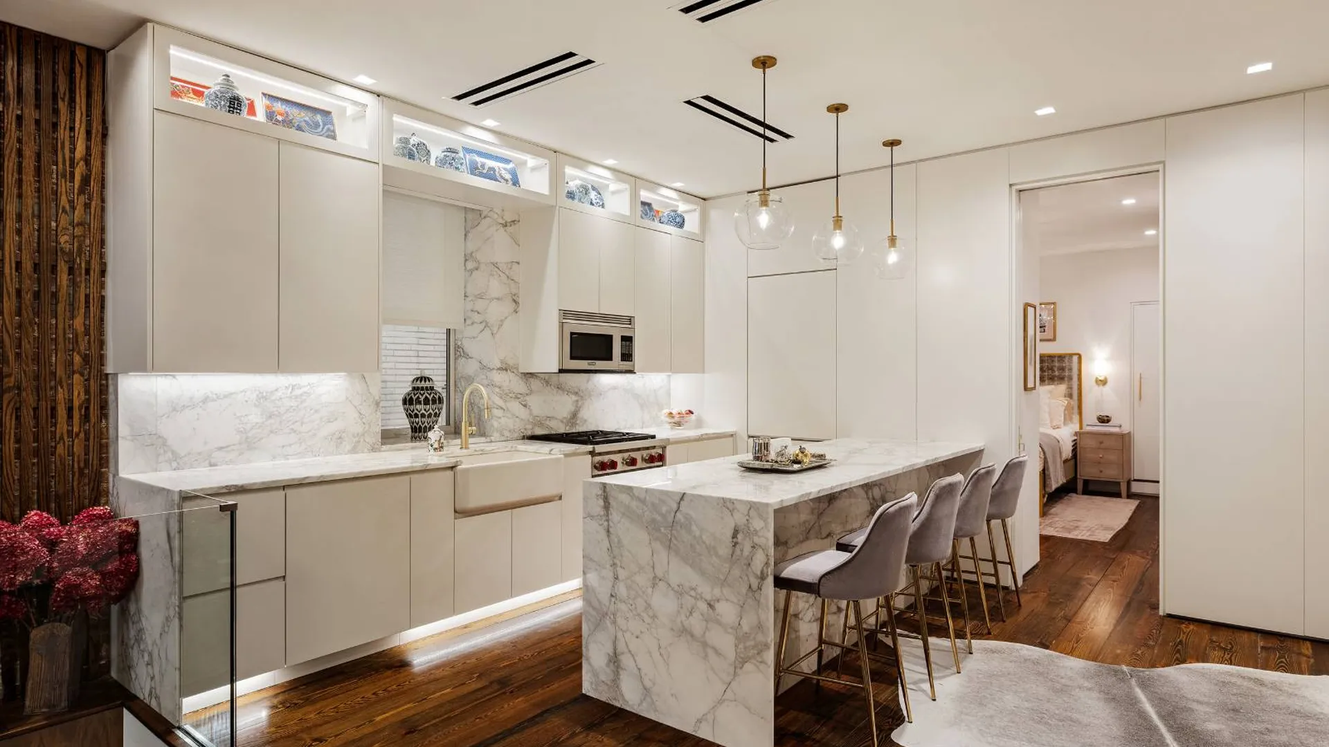 Property at 23 Park Avenue, New York, NY 10016 3